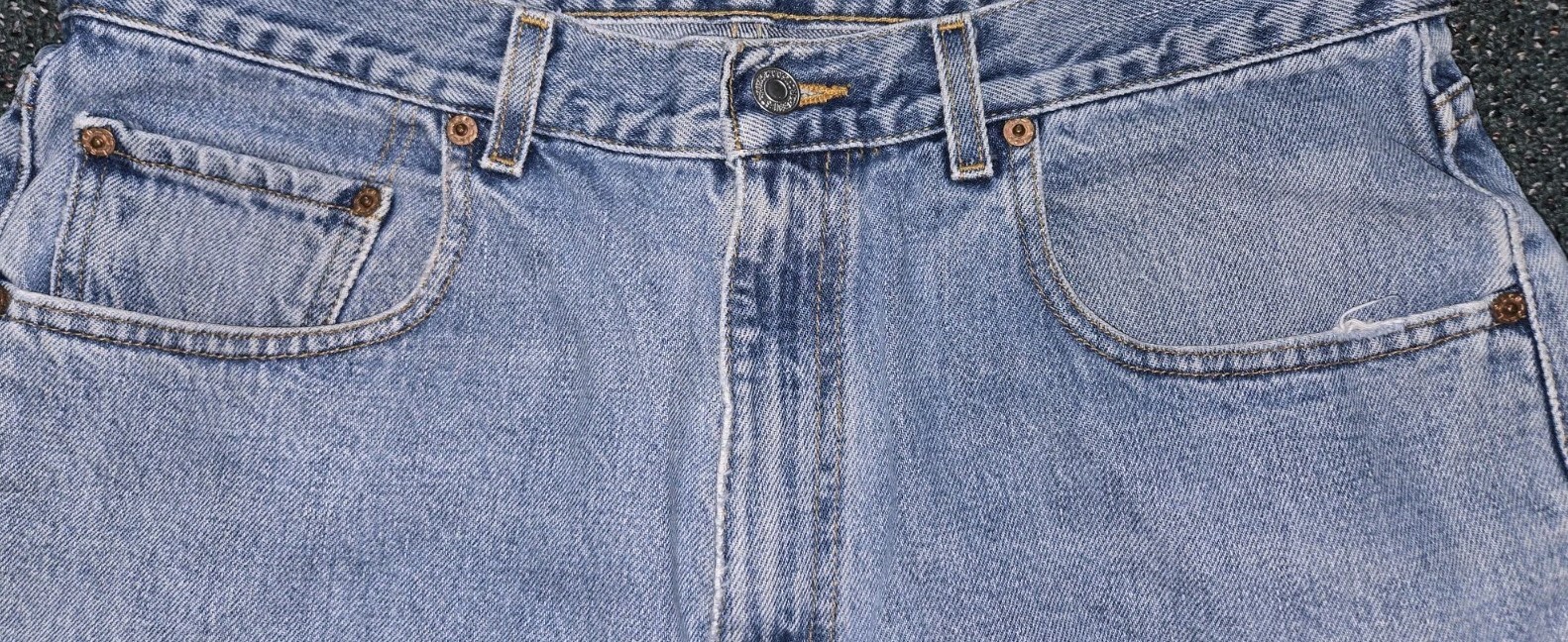 Vintage Levi’s 569 Men’s Relaxed Straight Jeans 34×30 Blue Jeans August 2000