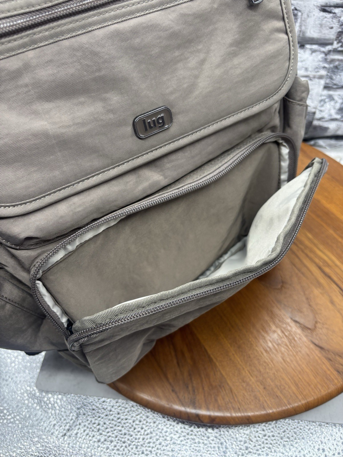 Lug Via 3 In 1 Convertible Bag (Walnut) NWT