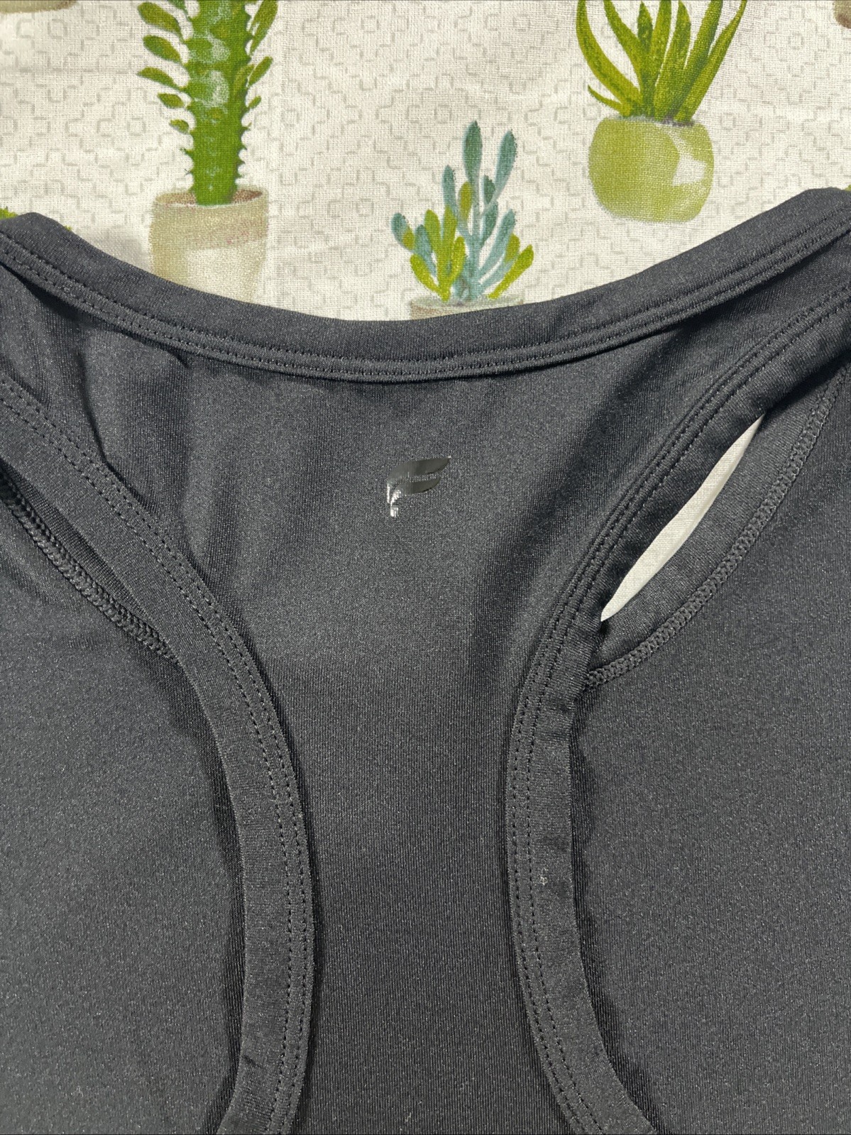 Fabletics Women’s Size Large Racerback Tank Tops Crop Lot Of 4