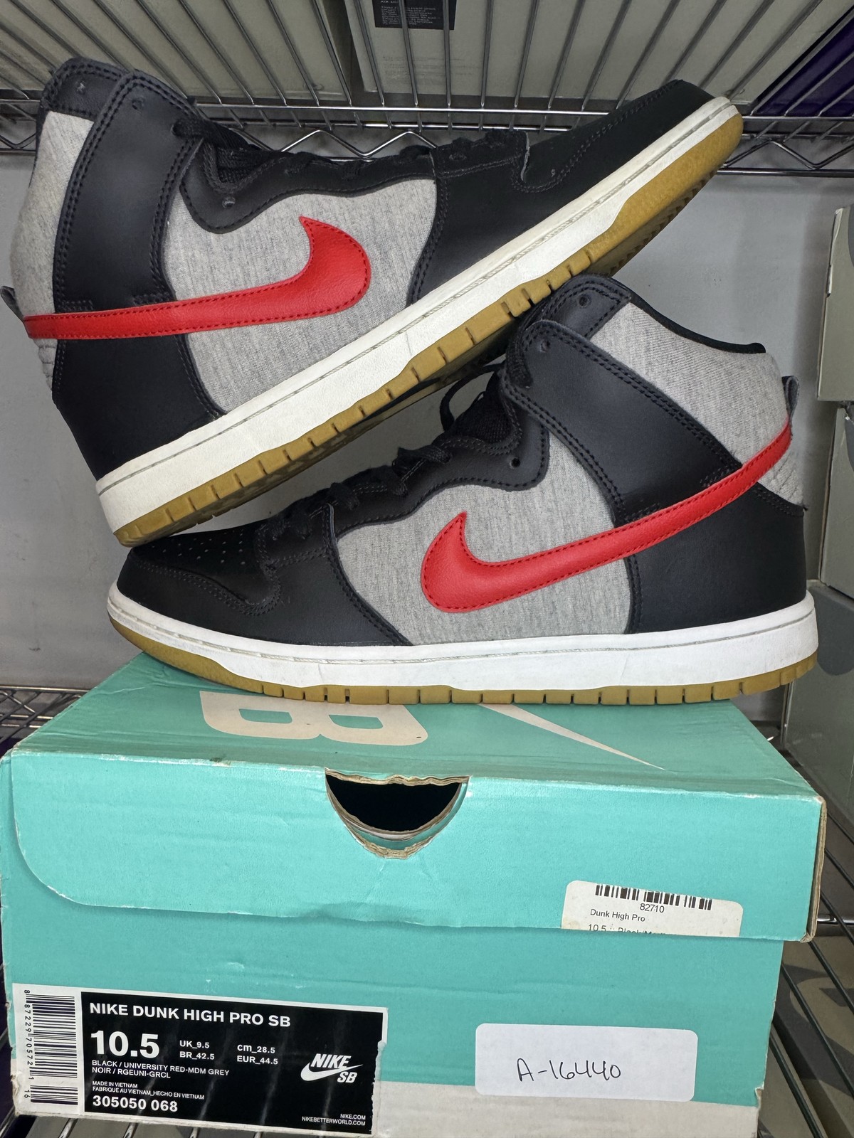 Nike SB Dunk High University Red Medium Grey 10.5M/12W Pre-Owned Original Box (G