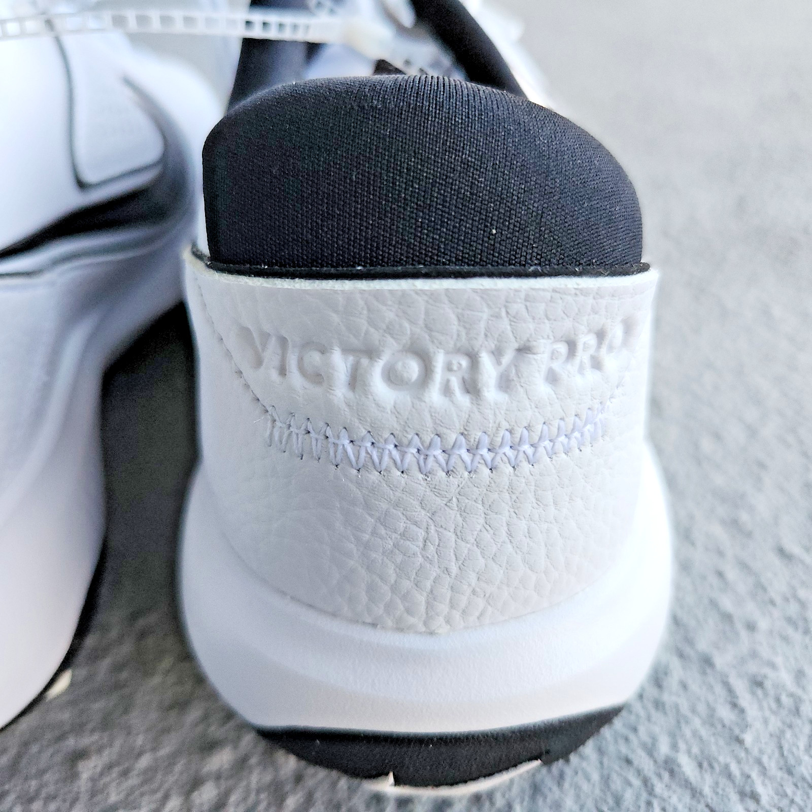 Nike Victory Pro 3 Wide Golf Sneakers White/Black DX9028-101 Size 12.5 US