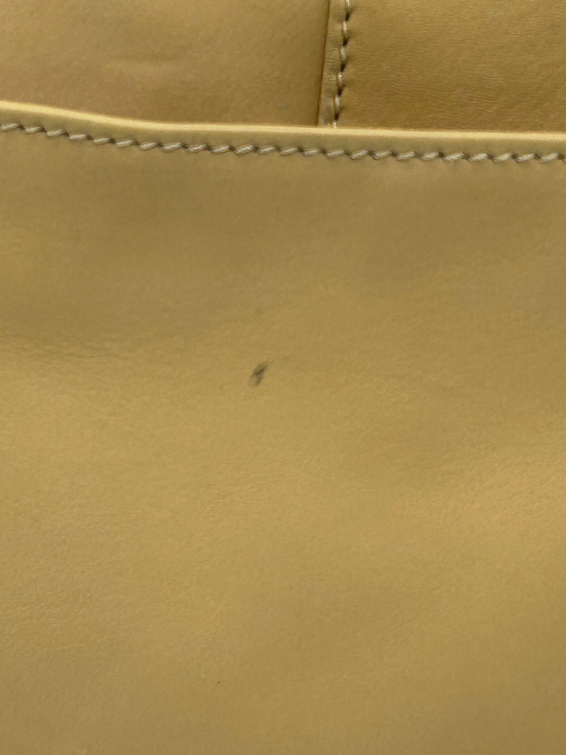 Gucci Horseshoe Shoulder Bag Ivory Tan Leather Gold Hardware Vintage Authentic
