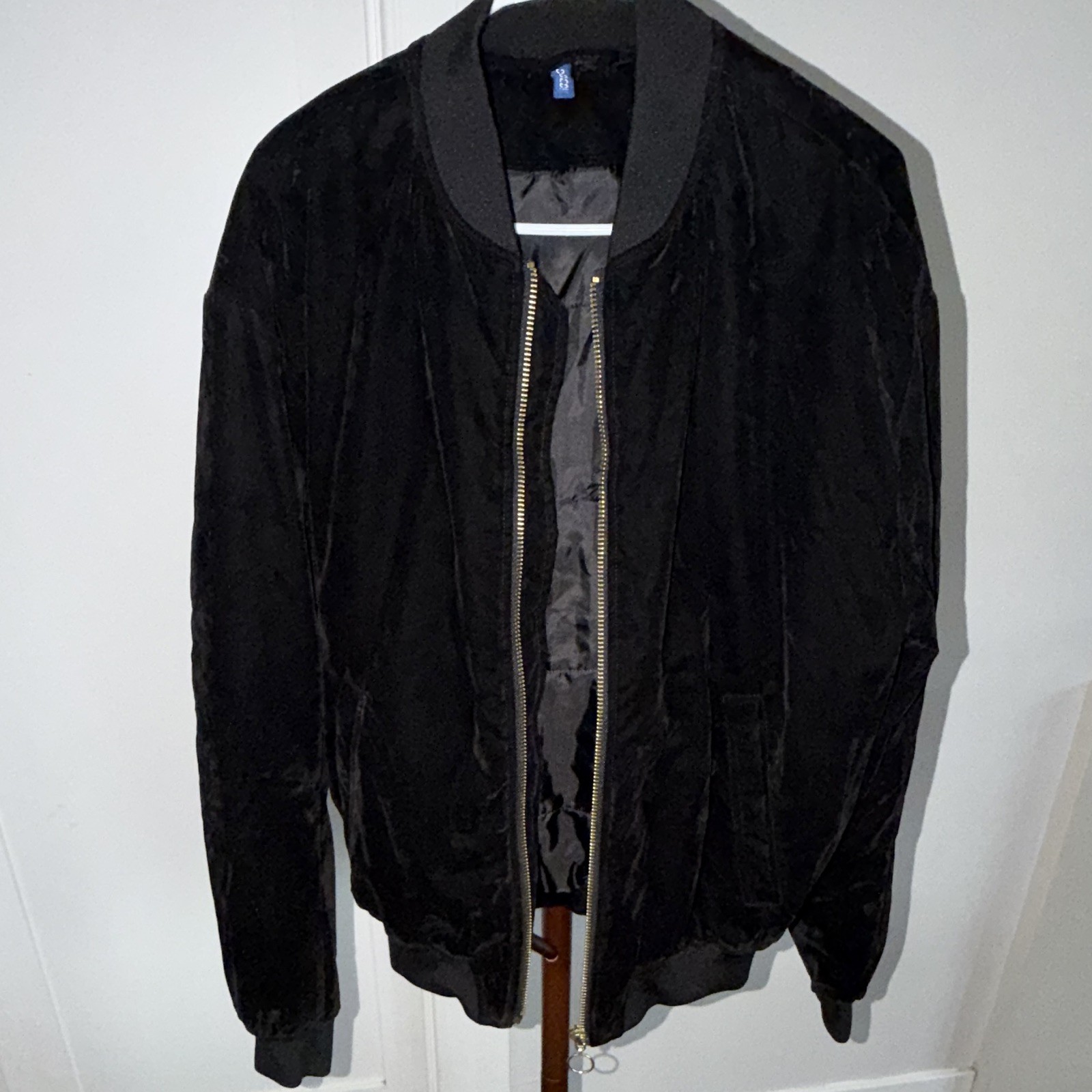 H&M Black Full Zip Bomber Jacket Men’s M Regular Fit Quilted Solid
