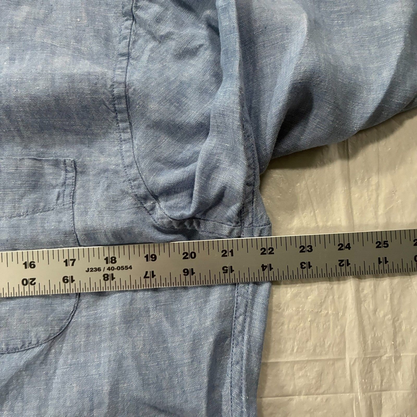 J Crew Baird Mcnutt Linen button Up Blue Men’s Medium Classic – FLAWED