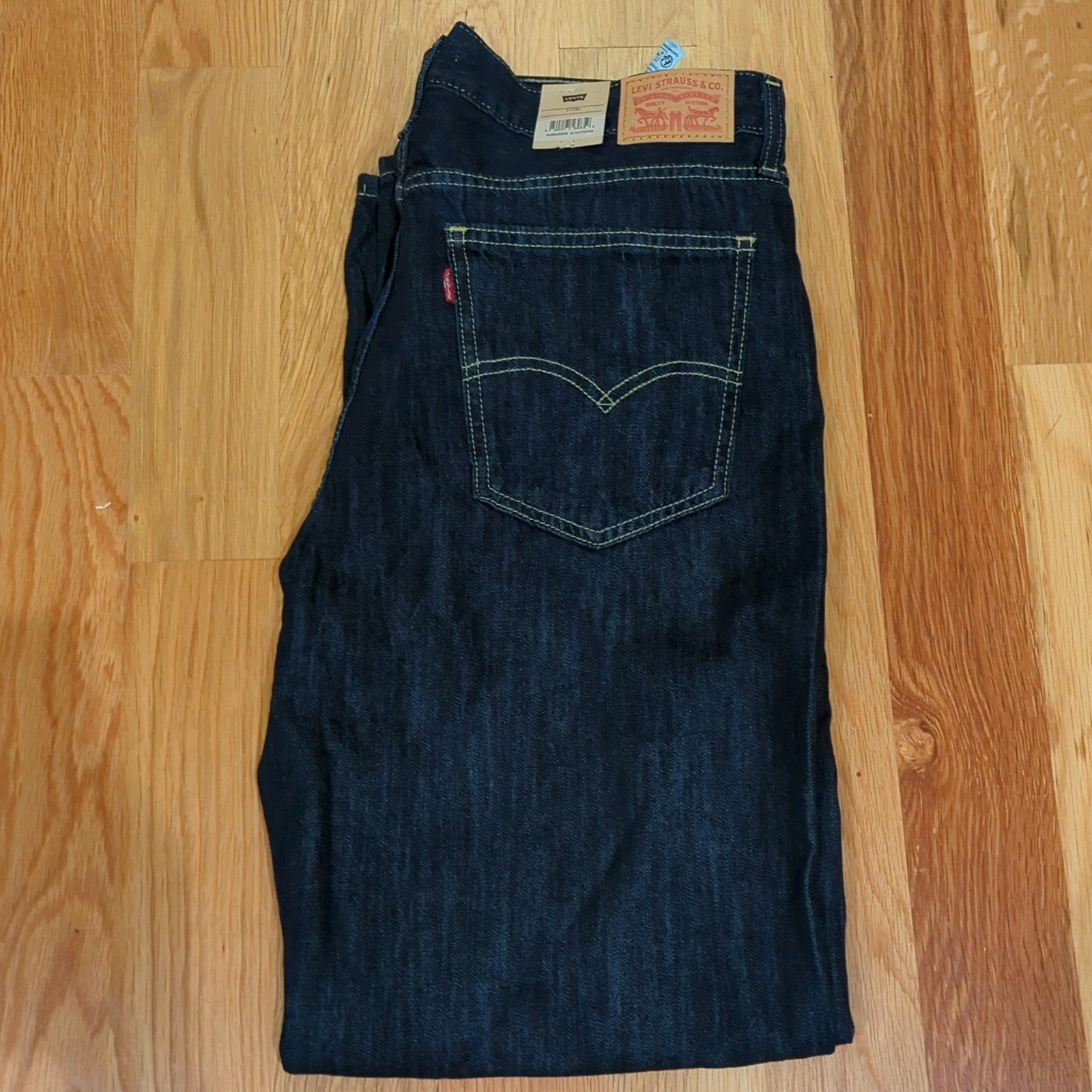 Levi’s Low Pro Jeans Dark Blue Mid Rise Straight Women’s 31×30 Relaxed Hip New