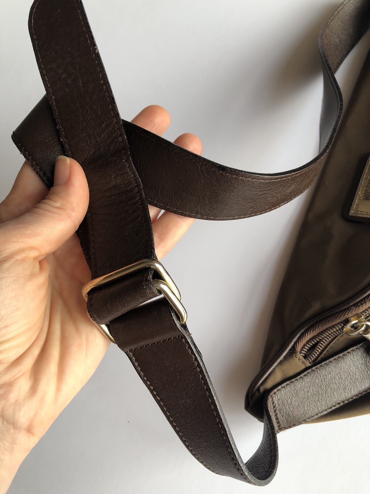 MOSCHINO Redwall Vintage Brown Nylon Gold Logo Fanny Pack Belt Bag