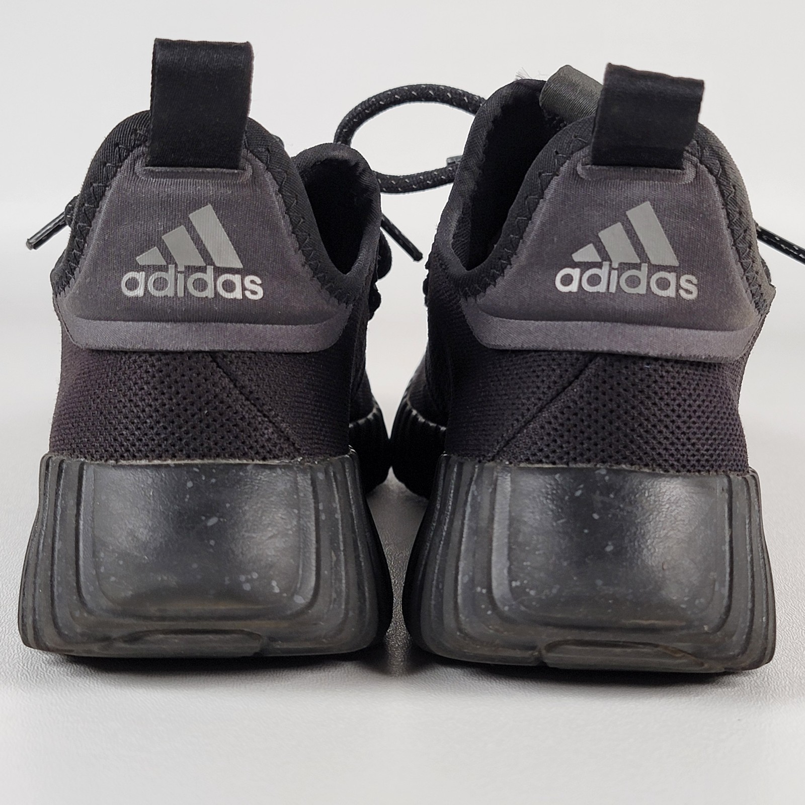 Adidas KAPTIR FLOW Athletic Sneakers Shoes Black IF6599 Women’s Size 8.5/ 40 2/3