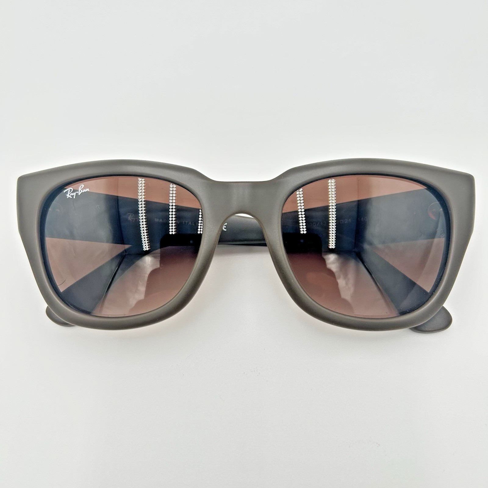 Ray-Ban RB4178 890/13 Sunglasses Matte Rubber Black Brown Gradient 52 21 140