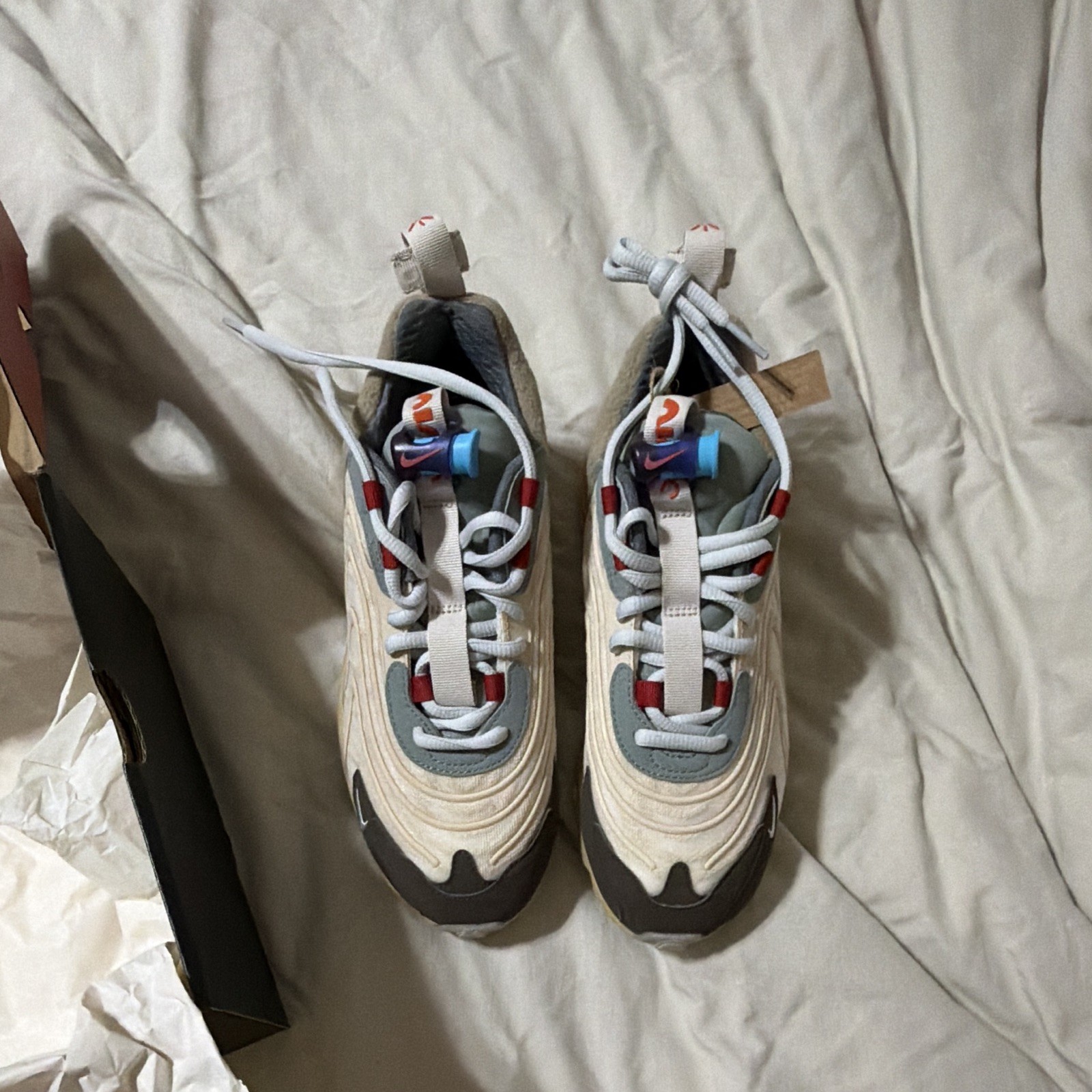 Nike Travis Scott Air Max 270 React ENG Cactus Trails CT2864-200 . brand new .