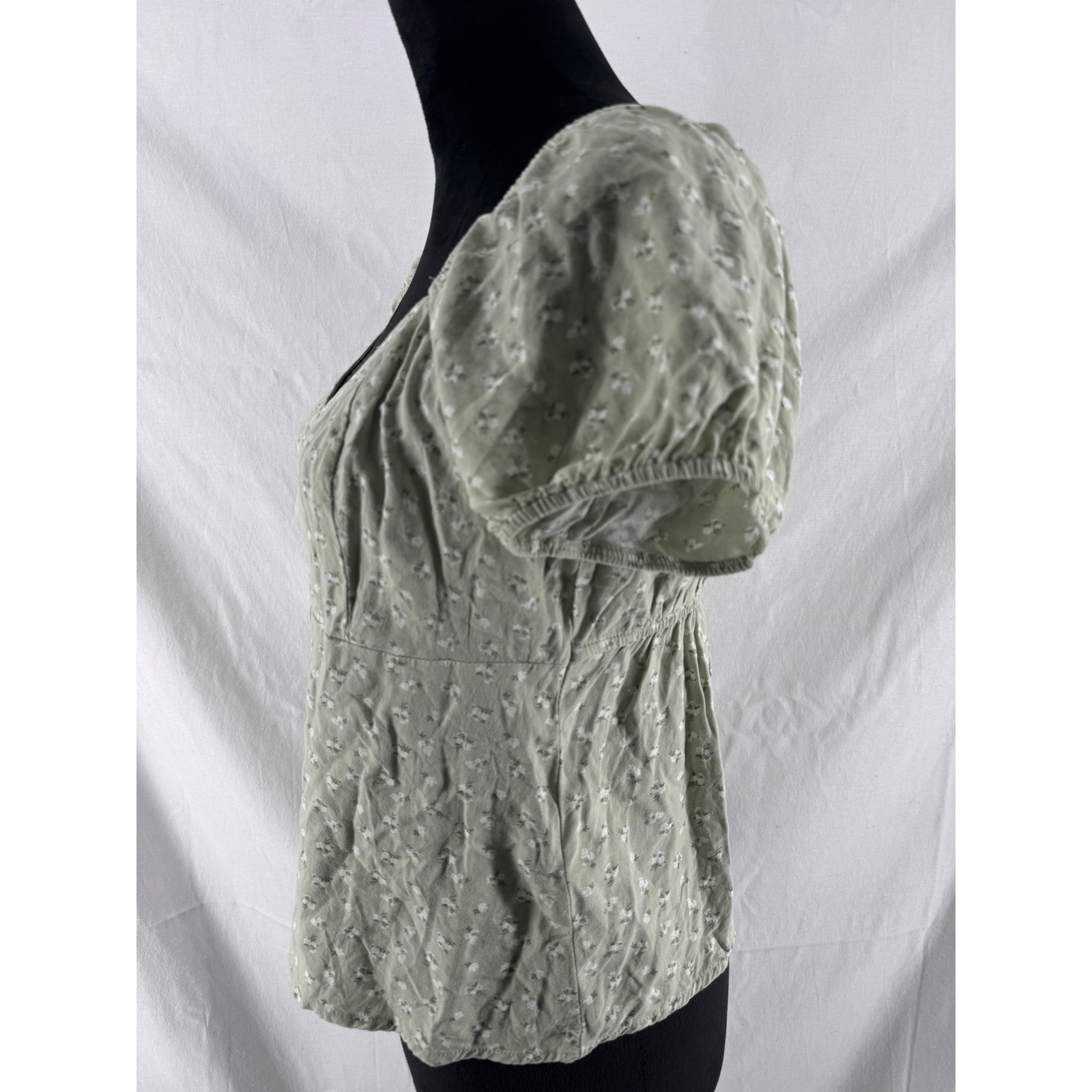 Hollister Sage Green Floral Button Front Puff Sleeve Blouse Top Large
