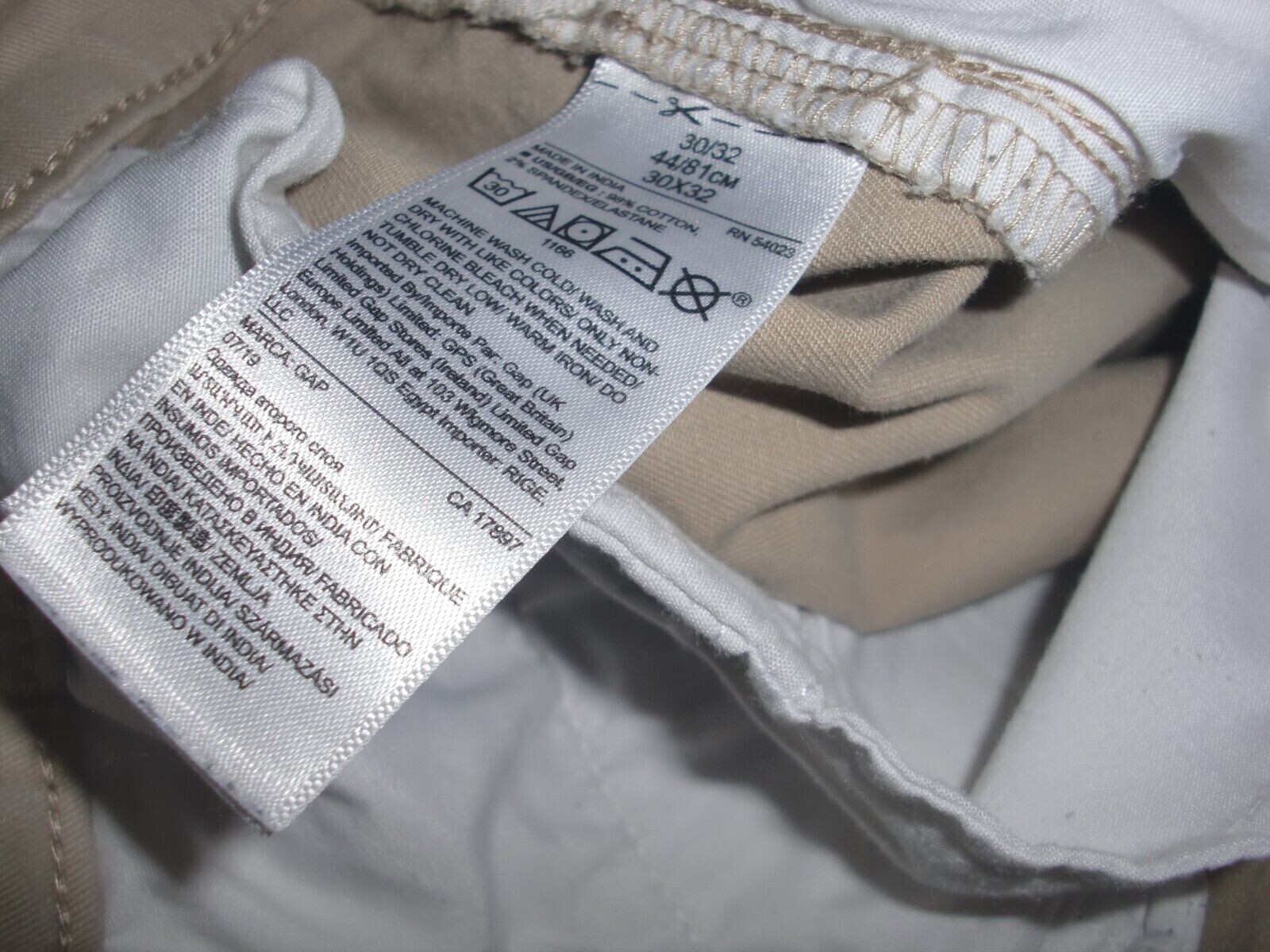 Men’s~GAP~ATHLETIC~BEIGE~98%Cotton/2%Spandeex~STRETCH~PANTS size 30″W x 32″L