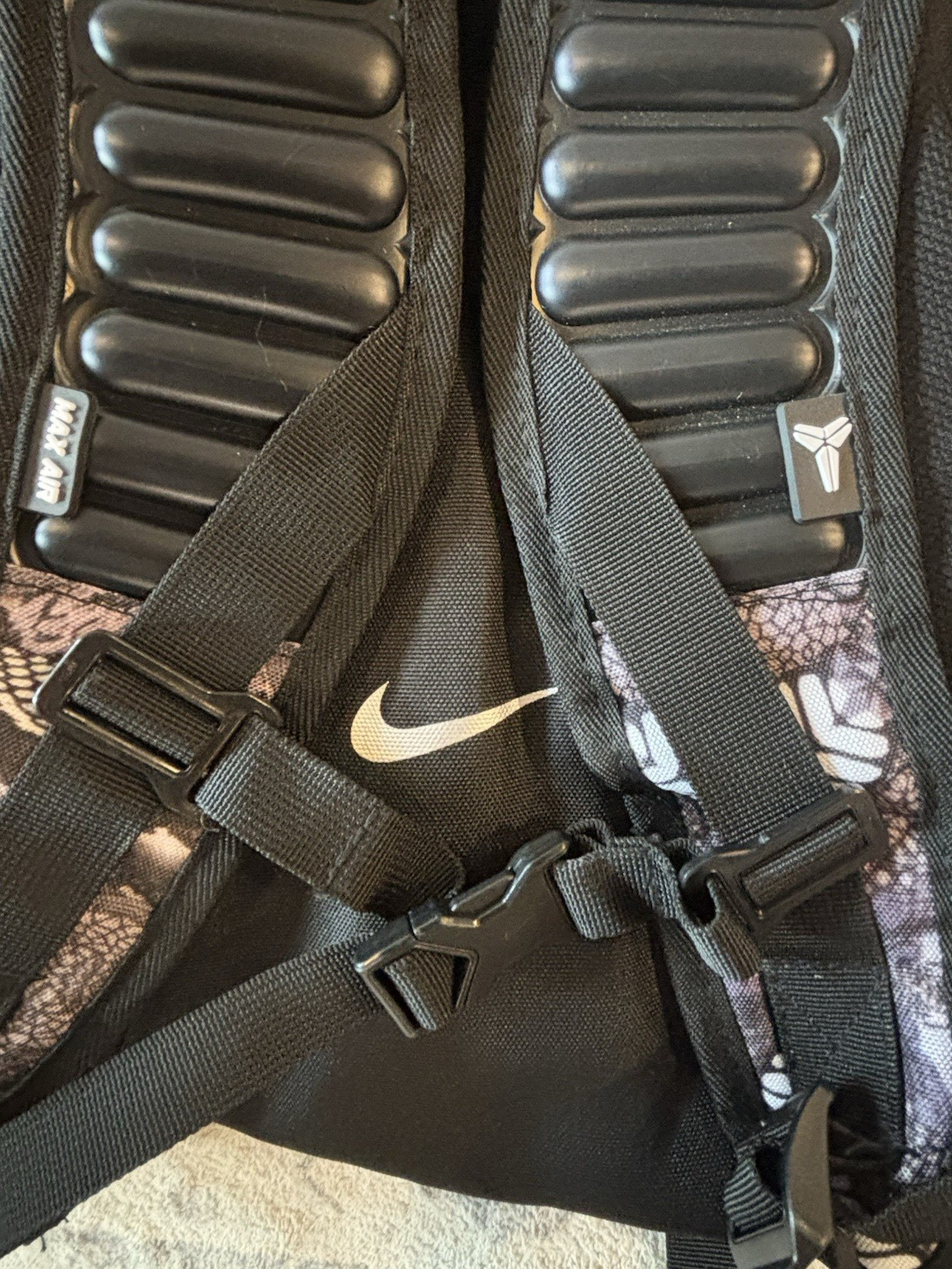 Kobe Nike Mamba Basketball Backpack – Gray Snakeskin Brand New