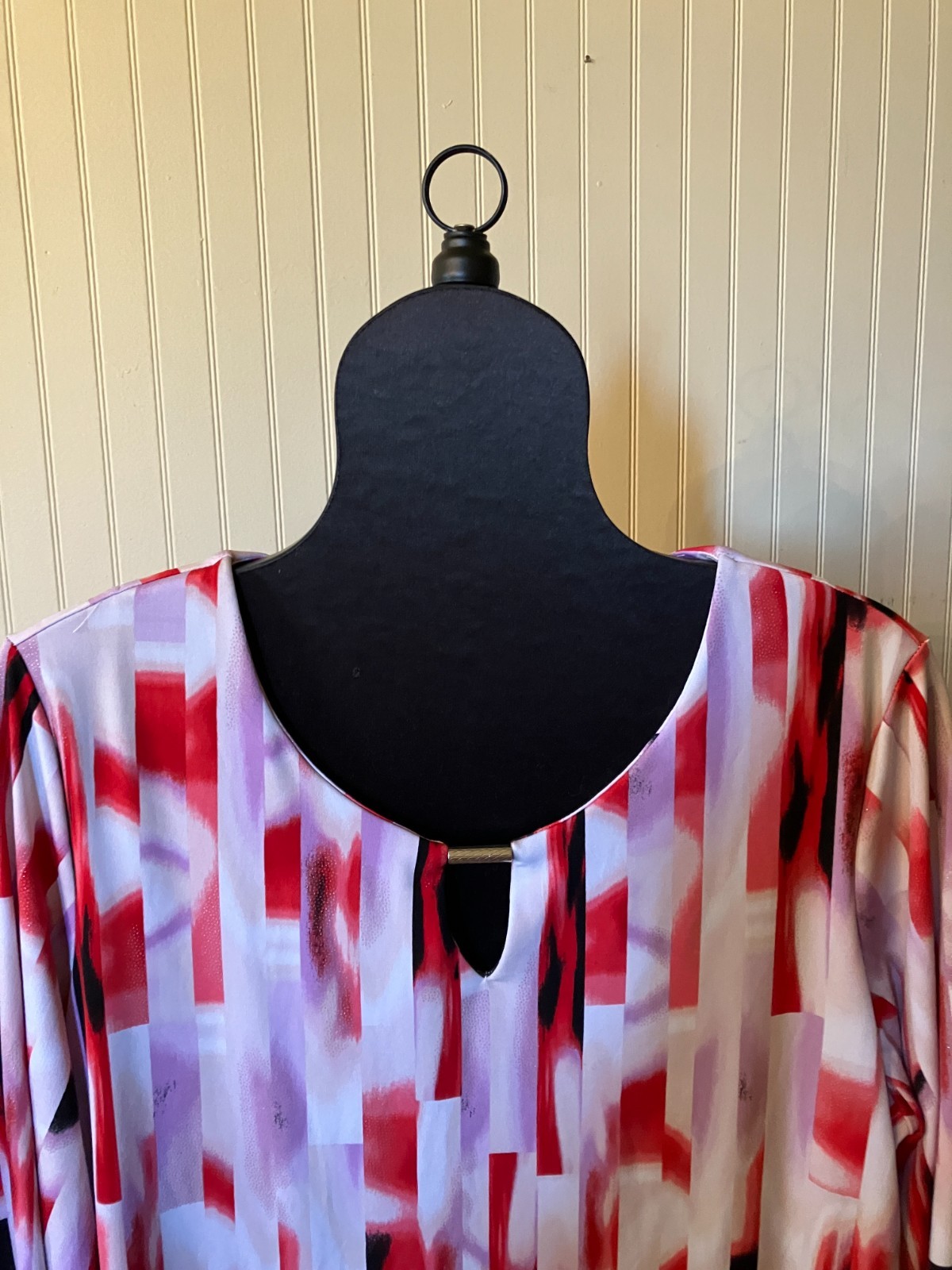 JM Collection ~1X~Artsy/BOHO Red/Black/Purple~Slinky Resort Wear Liquid Knit Top