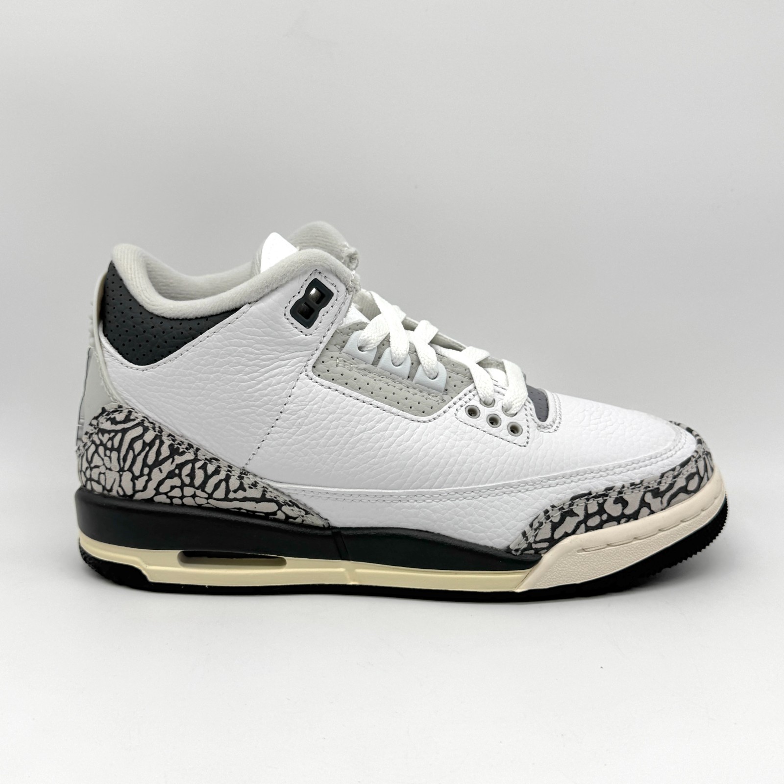 Air Jordan 3 Retro Hind N’ Sneak Youth White Black Gray Sz 4.5Y DX6665-100