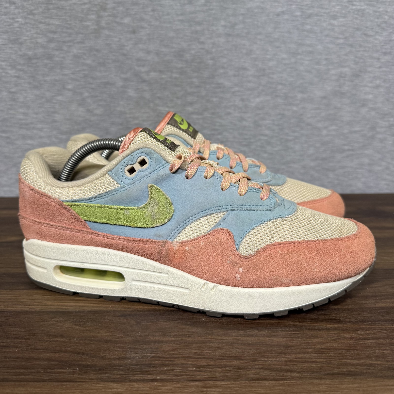 Nike Air Max 1 Shoes Mens Size 9 Beige Blue Red Suede DV3196-800 Mashup Sneakers