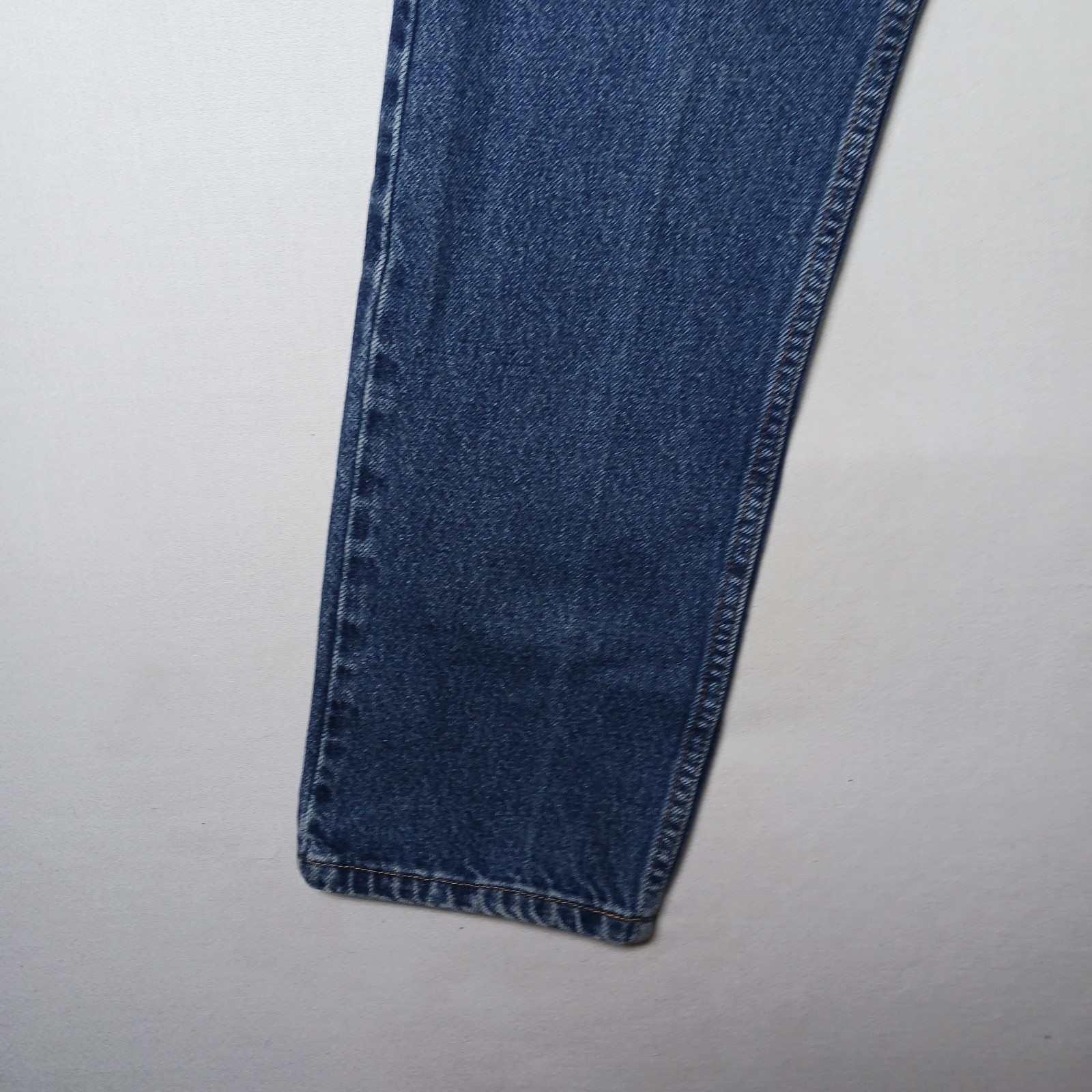 Vintage 2001 Tommy Hilfiger Mens Straight Leg Jean 26X30 Raw Blue Denim USA