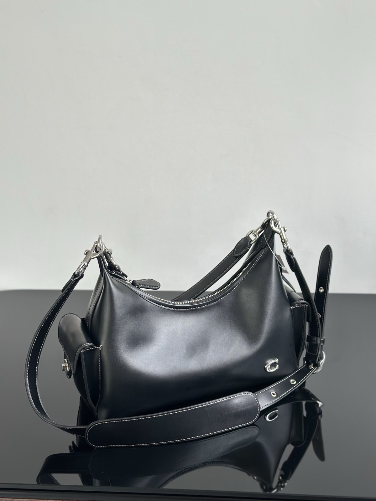 Coach CAM20 Pocket Juliet Bag 30 Handbag Shoulder Bag Leather Black Outlet New
