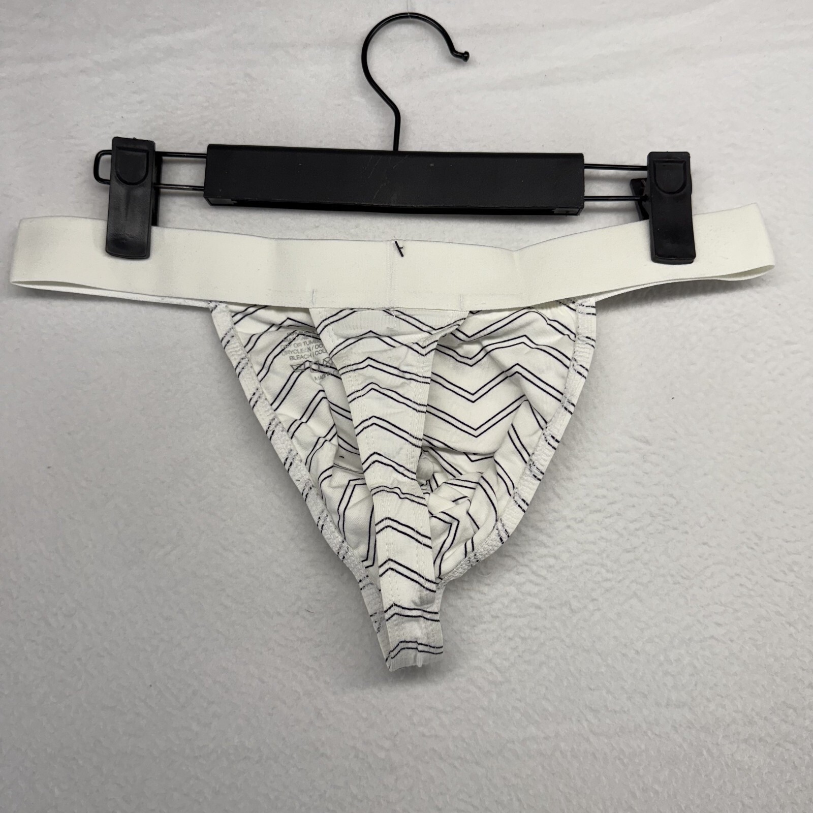Todd Sanfield Thong Men’s Large White Chevron Two Line Supima Underwear NEW