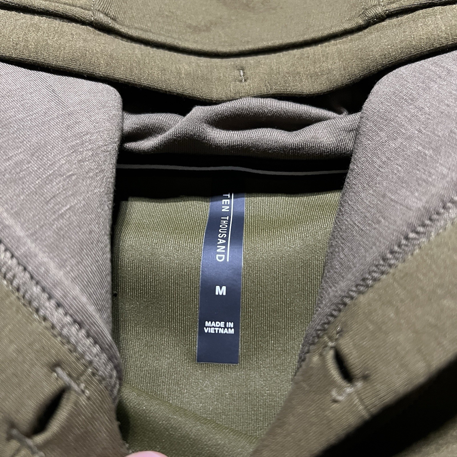 Huckberry Ten Thousand Hoodie Men’s M Dark Olive Midweight Tech 1/4 Zip Pullover