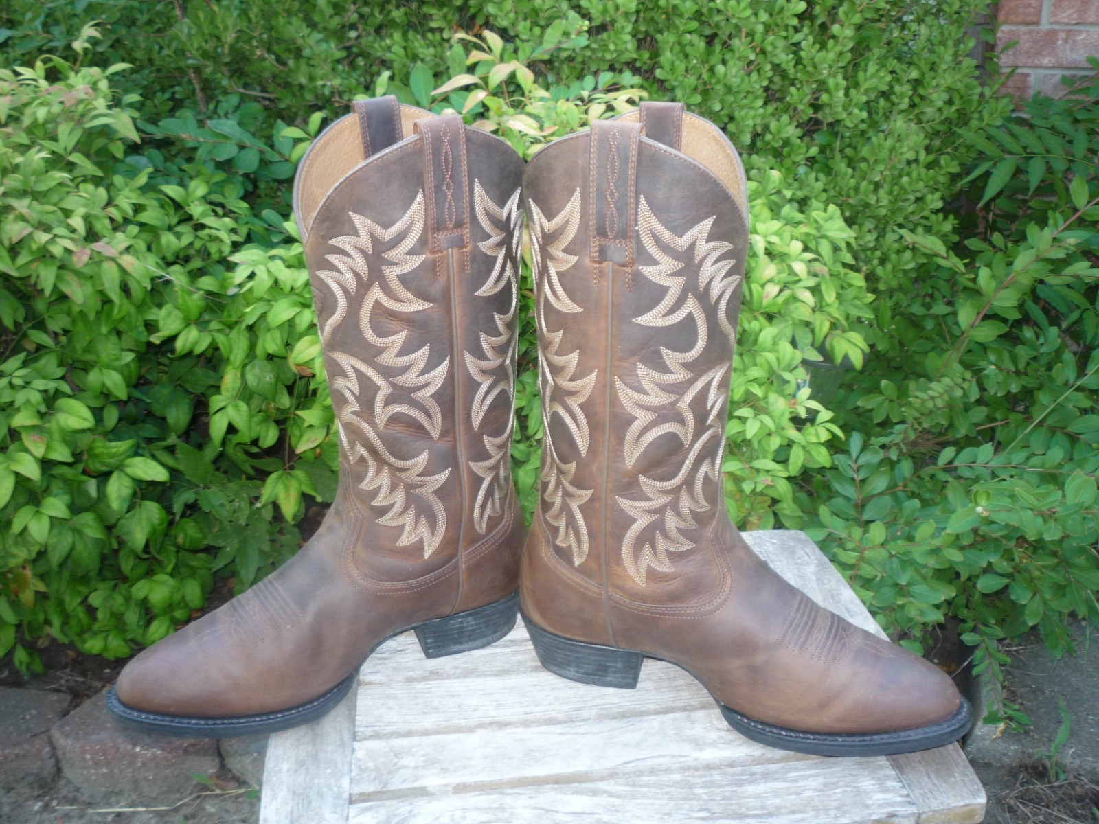 Men’s Ariat 8 EE Heritage Brown Western Cowboy Boots W Wide 34725 (10002204)