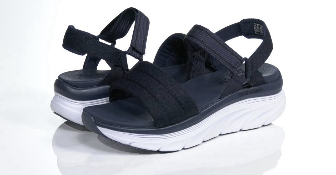 Skechers Women’s Strappy Platform Sandals Navy/White US 9 relaxed fit Luxe Foam