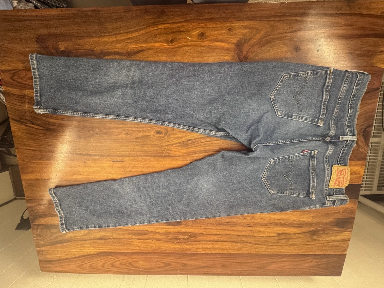 Levi’s 511 Men’s Dark Wash Blue Jeans Size 34×30