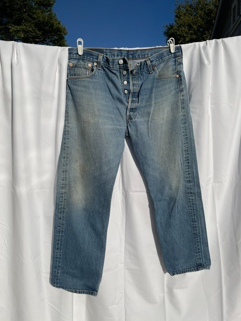 501xx Levi’s Men’s Jeans Straight Leg Button Fly Vintage 38×32