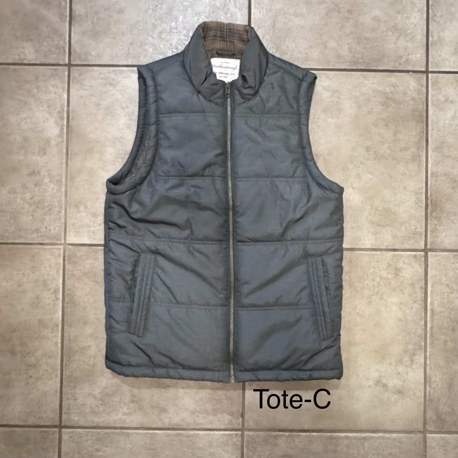 Weatherproof Vintage Blue Puffer Vest Full Zip Zipper Accents Pockets Men’s Med