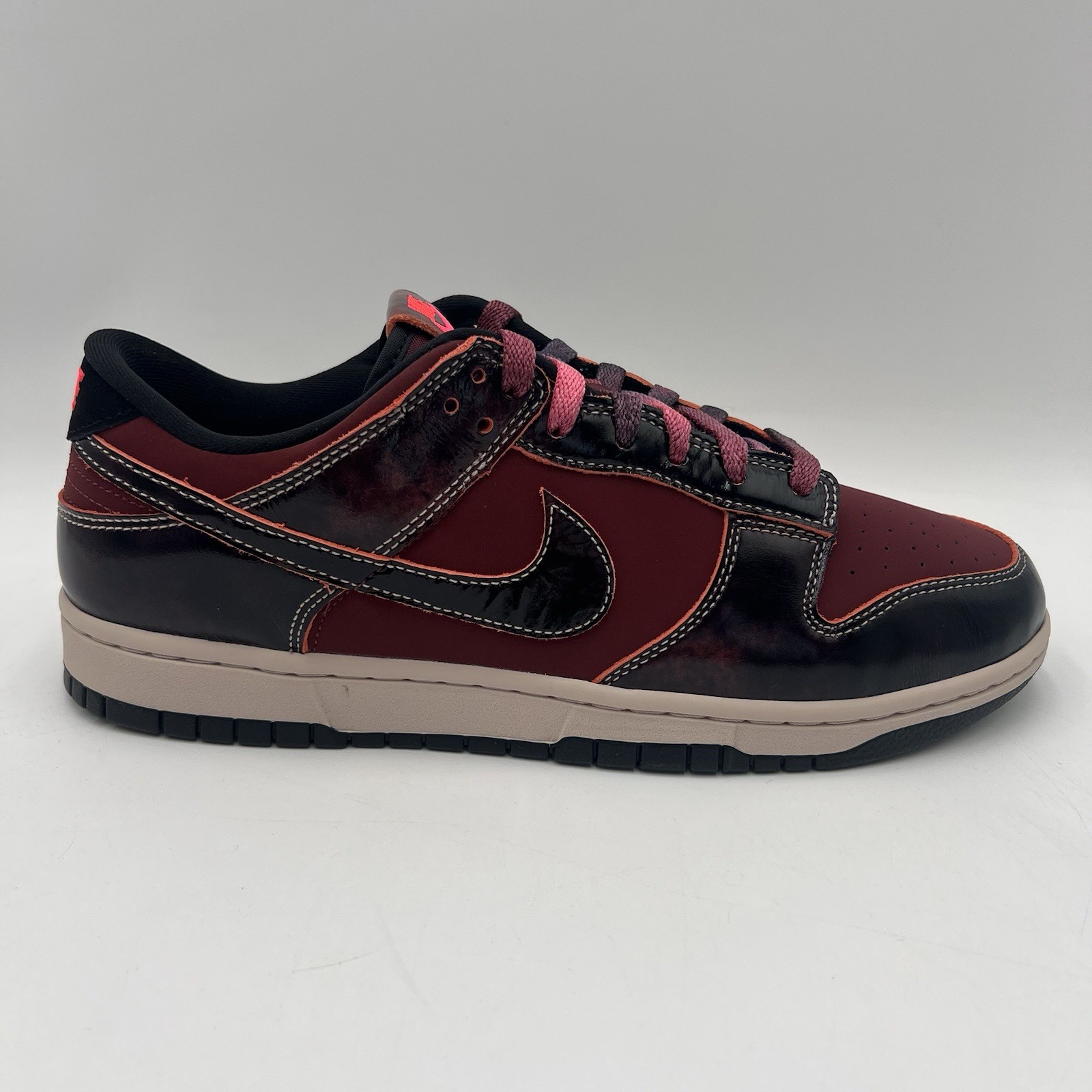 Nike Dunk Low SE Panda Monium Pack Red HQ1965 600 Mens Size 10.5 NEW Sneakers