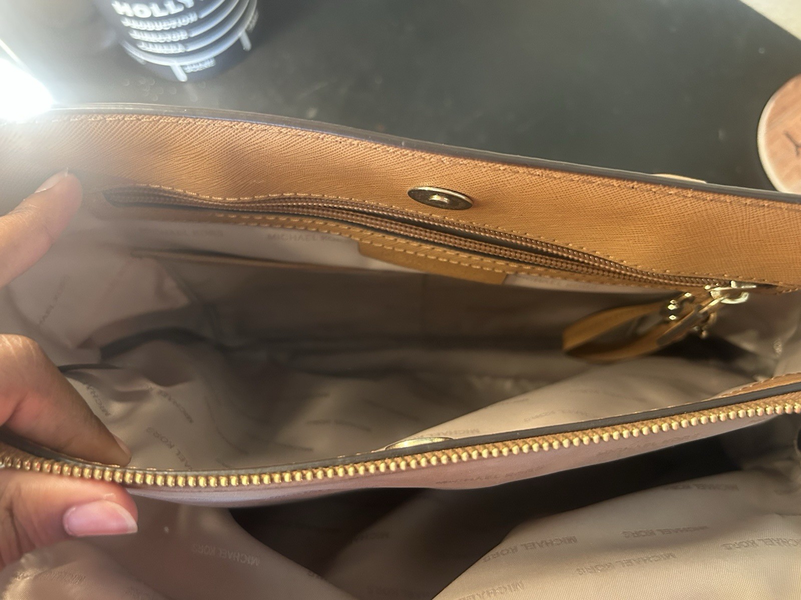 Michael Kors Signature Savannah Large Satchel In Vanilla/Acorn