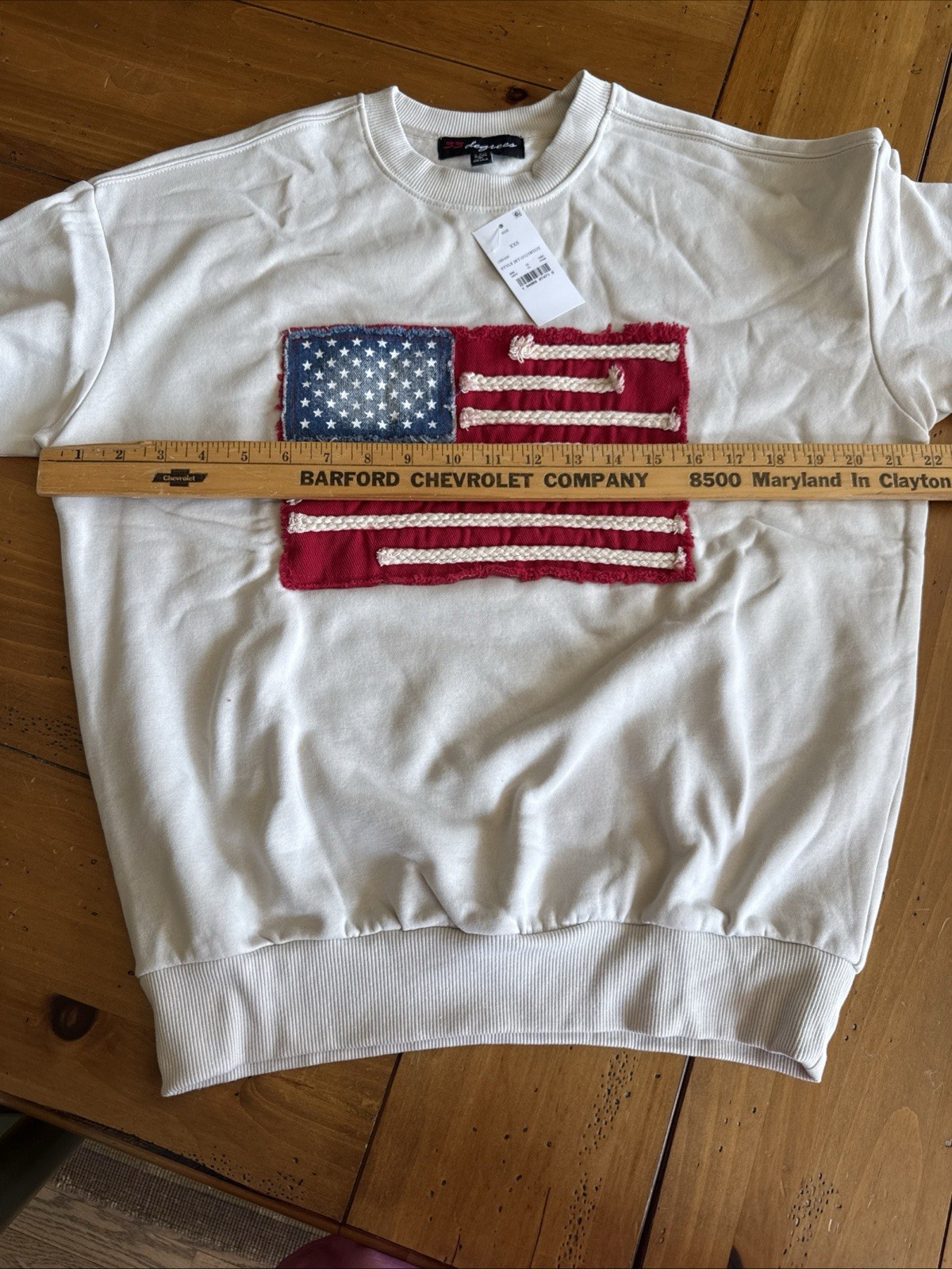 Target “33 Degrees” Sweatshirt American Flag NWT Tik tok Viral Size XXS ROPE