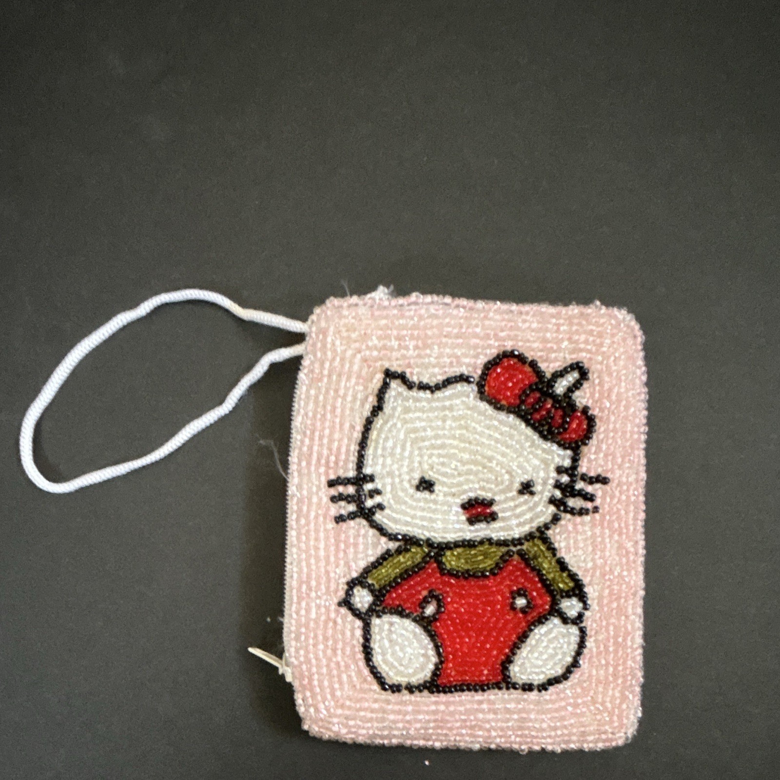 Vintage Hello Kitty Sanrio Beaded Coin Purse w/ flaw in top seam as shown