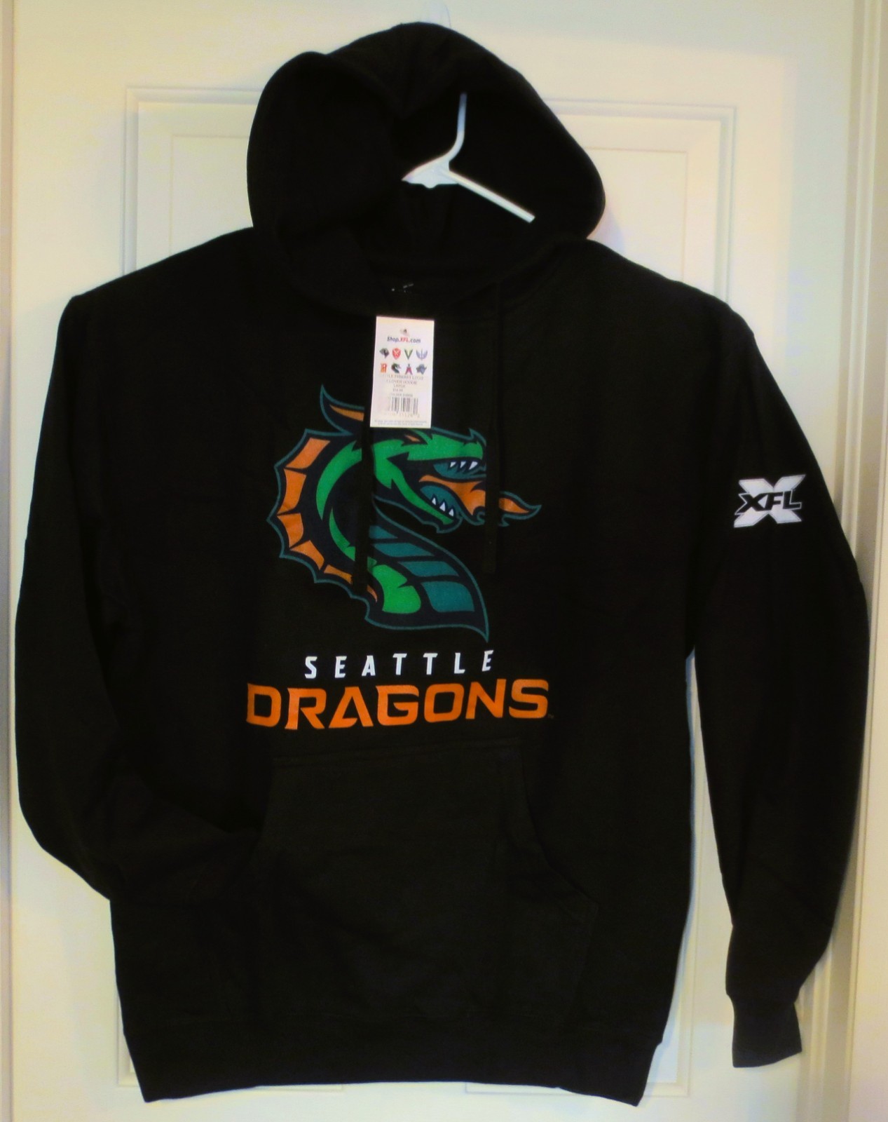XFL Seattle Dragons Hoodie Mens LARGE Pullover Pouch Pocket Official Merchandise