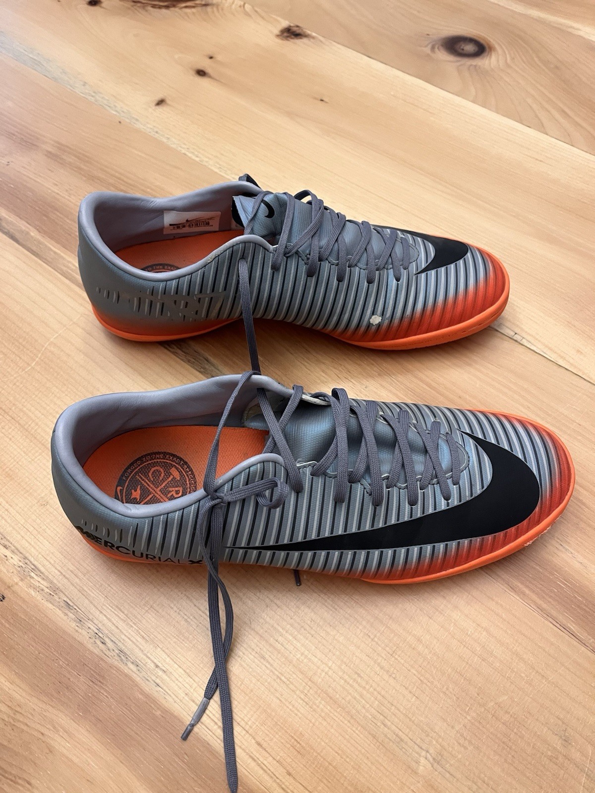 Nike MercurialX Men’s Low Top Lace-Up Soccer Sneakers Gray/Orange/Black
