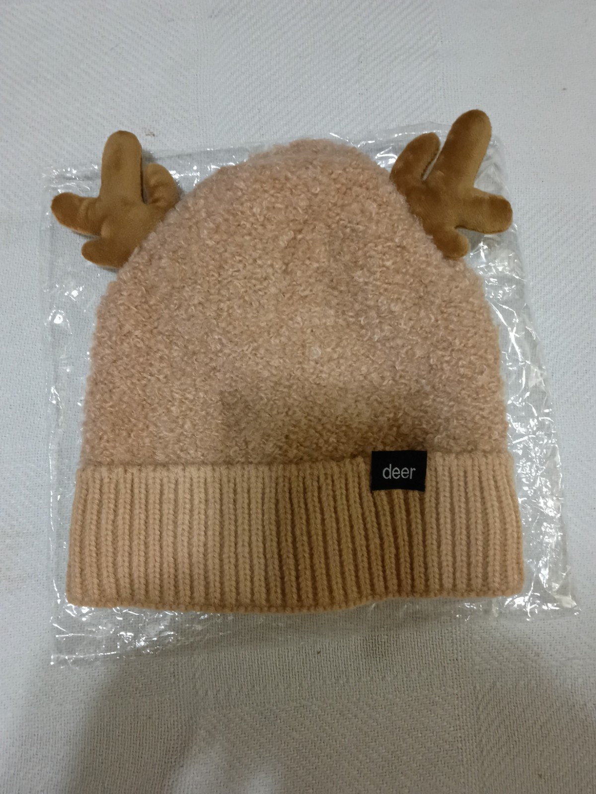 Cozy Knitted Deer Beanie Hat With Baby Antlers. NEW!cOOL !COZY WARM!