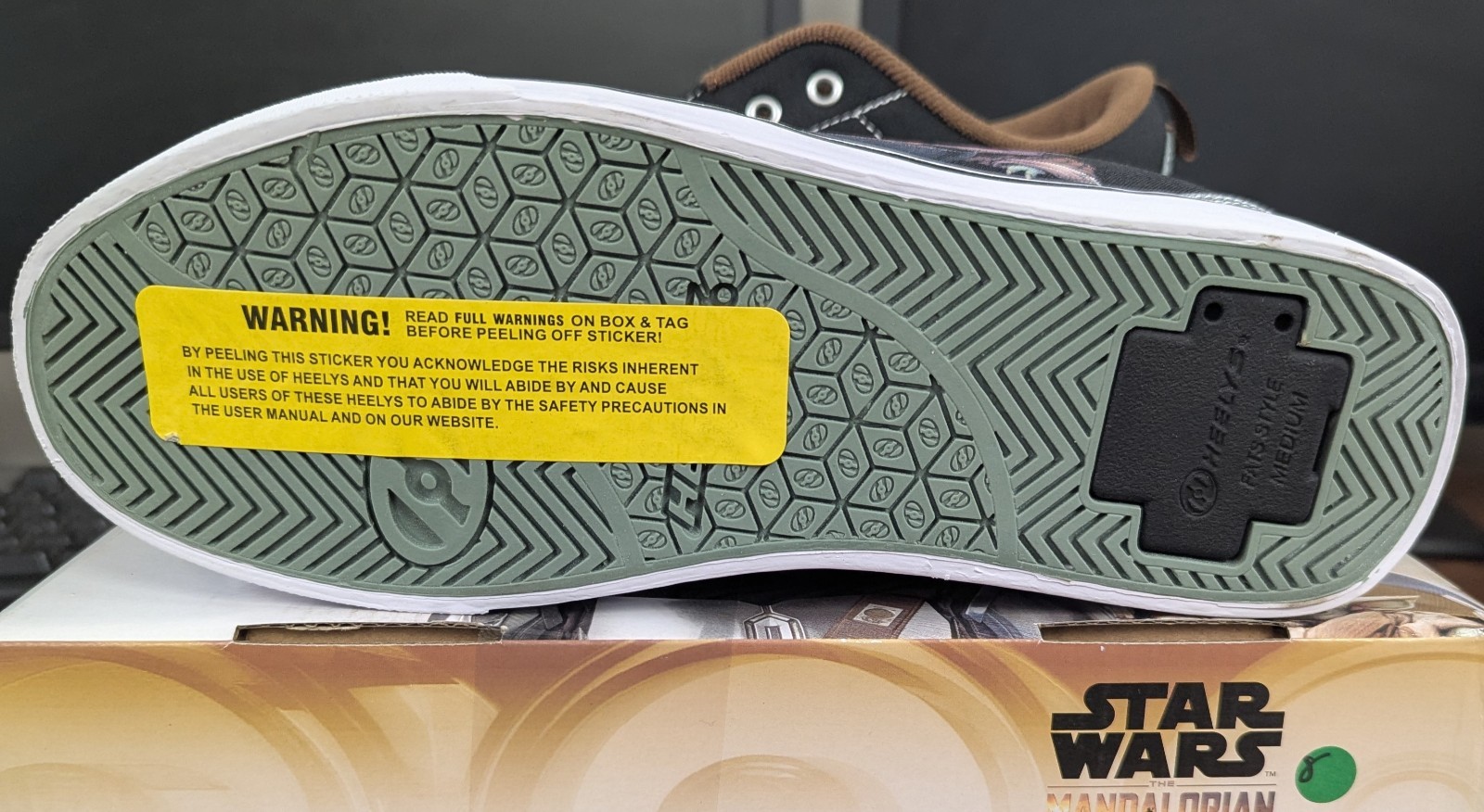HEELYS PRO 20 PRINTS STAR WARS THE MANDALORIAN MENS SNEAKERS *SEE VARIATION* NIB