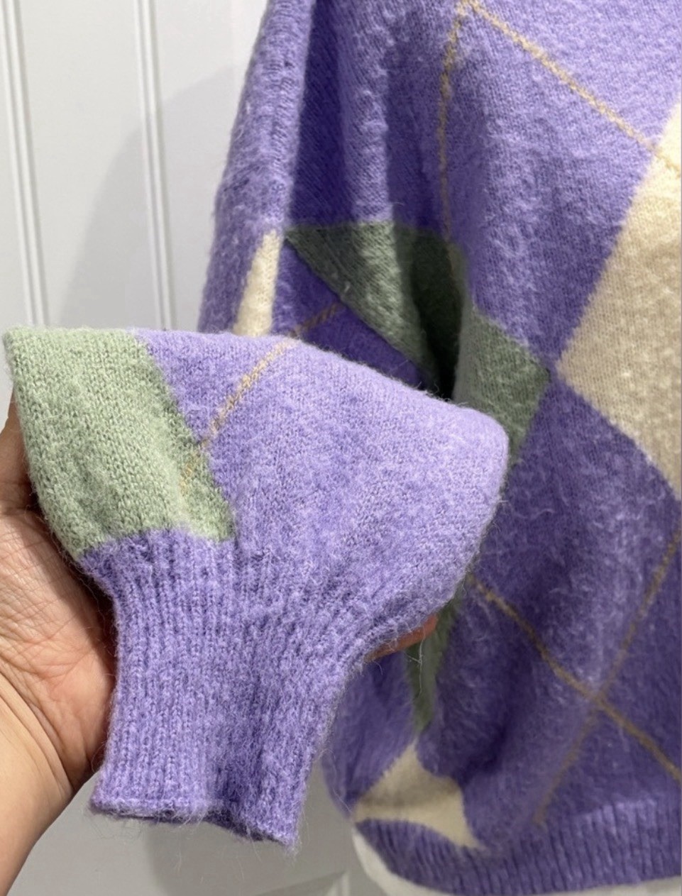 francesca’s Argyle Knit Crew Neck Pullover Sweater Purple Green White M ST20836