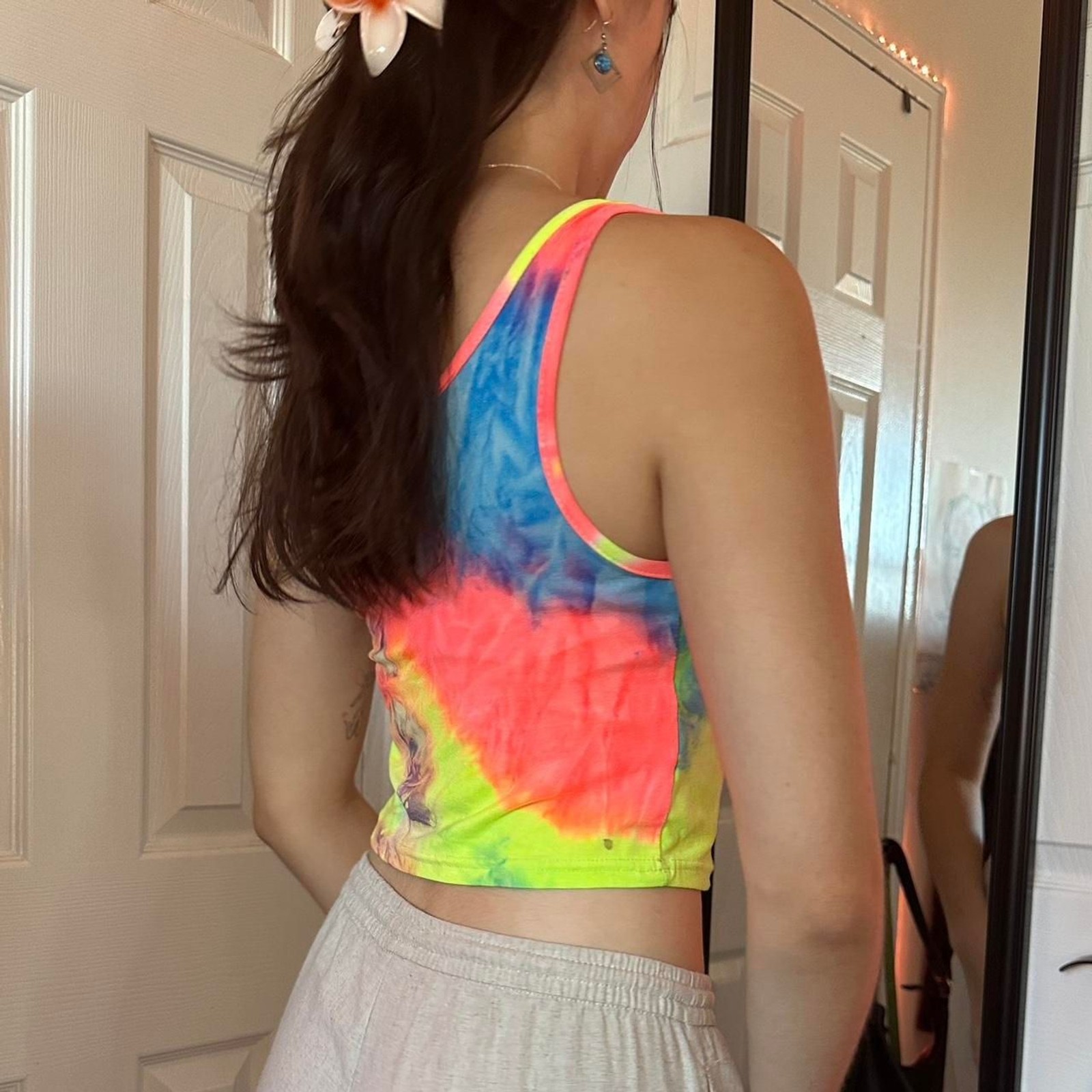 vibrant multi color tie dye rainbow one shoulder crop top 💛🩷💙