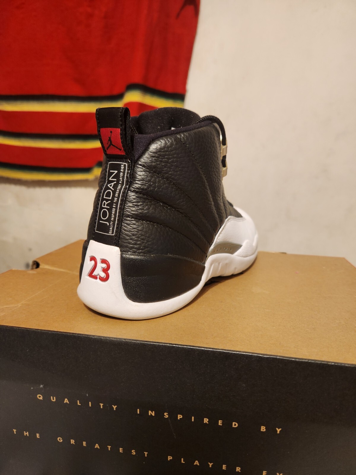Size 10 – Jordan 12 Playoffs 2022