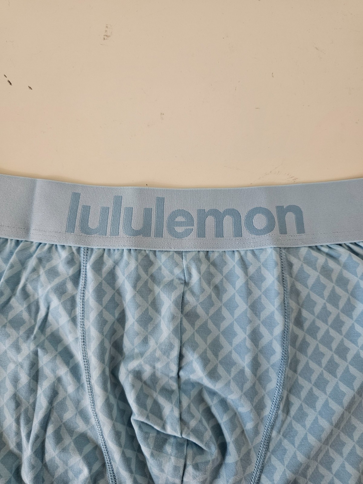 NIB LULULEMON Blue Grey Navy Ivory Always In Motion Boxer Brief 5″ Medium 5-Pack
