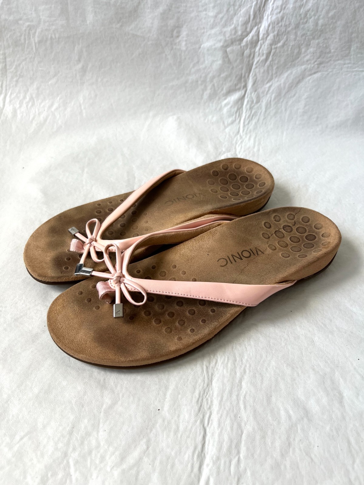 Vionic sandals flip flops size 10 Bella II light pink bow thong comfort shoes