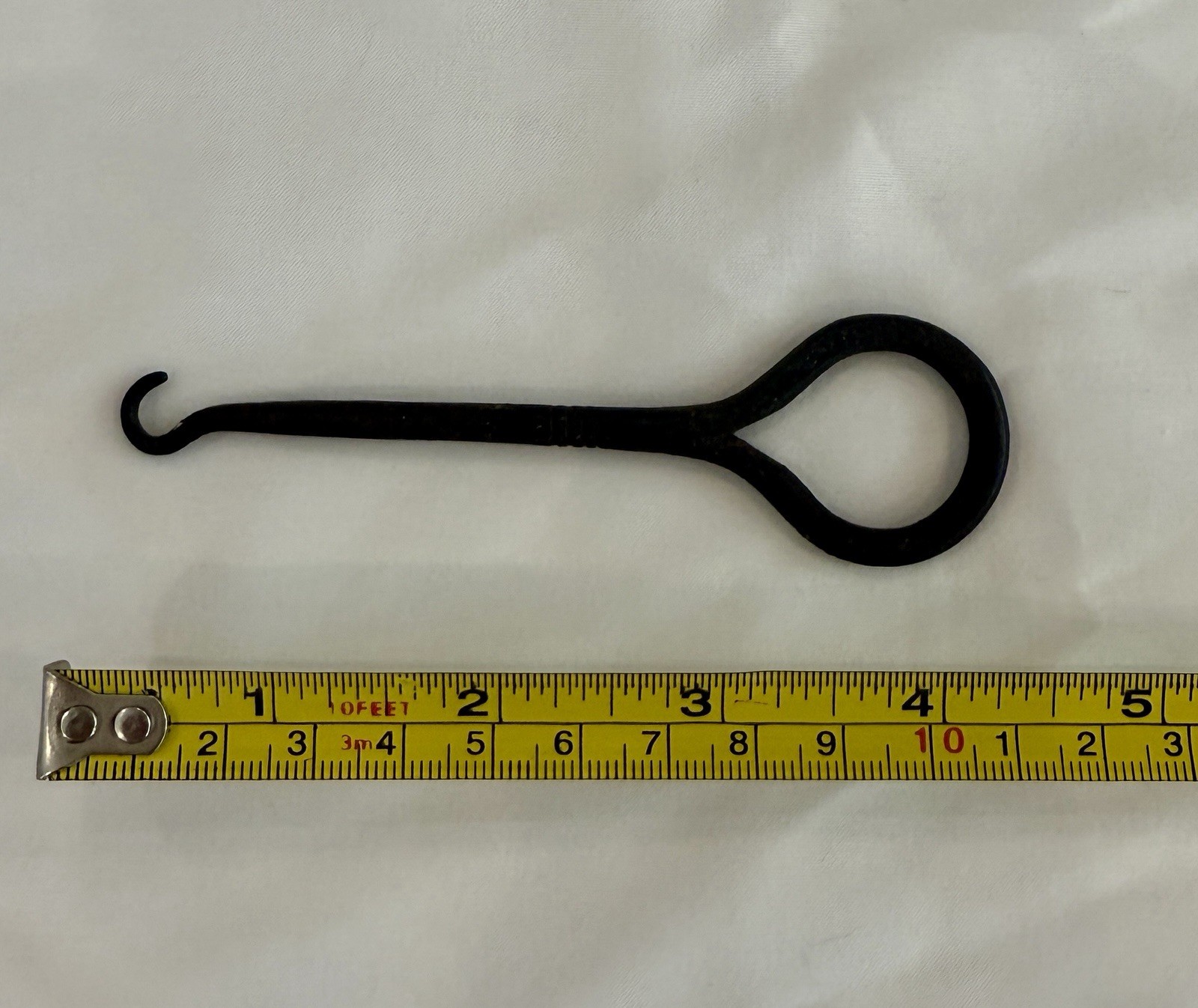 Antique Black Metal Buttonhook Shoe Glove Hook – 4” Vintage Clothing Accessory