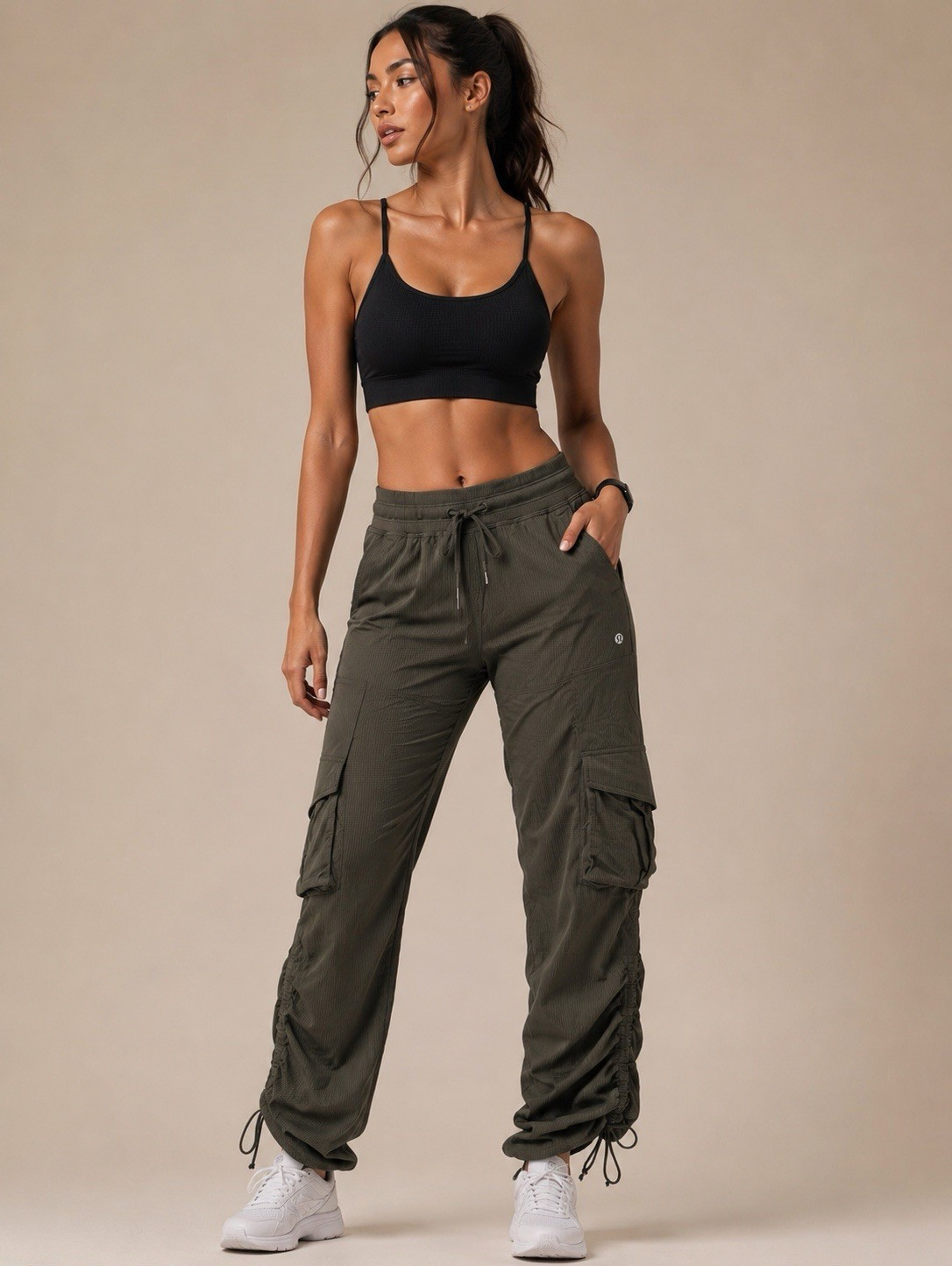lululemon Women’s Green Cargo Pants Size S Drawstring Pockets Elastic Waist