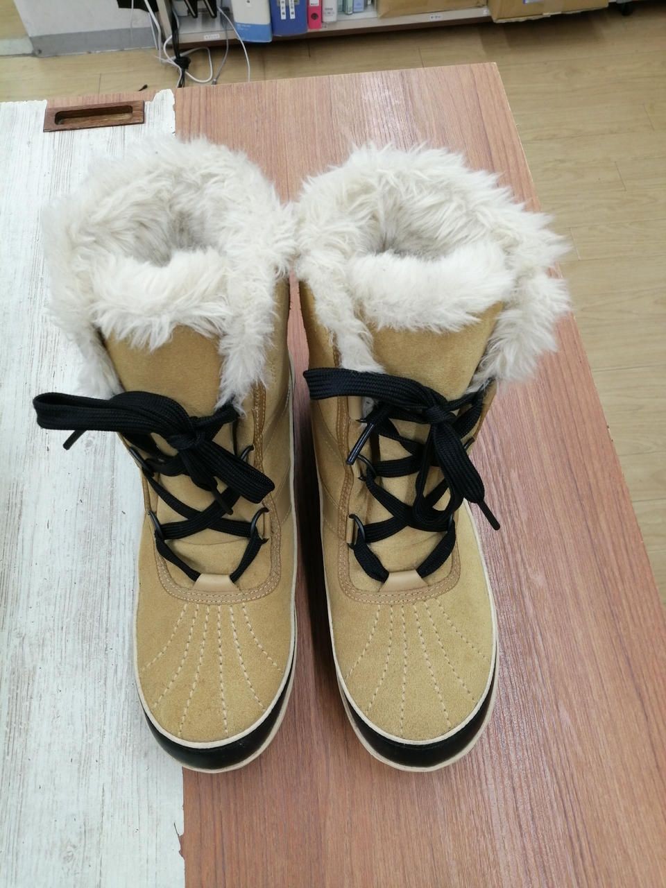 SOREL Snow Boots Beige X Black Used