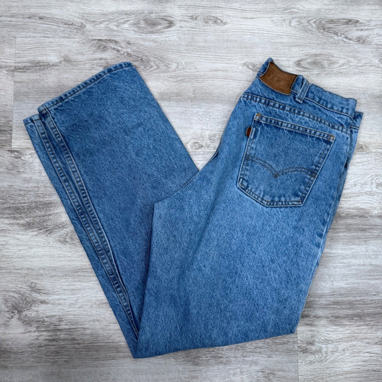 Levi’s 540 Jeans Mens Relaxed Fit Straight Leg Light Wash Denim Pants 34×31