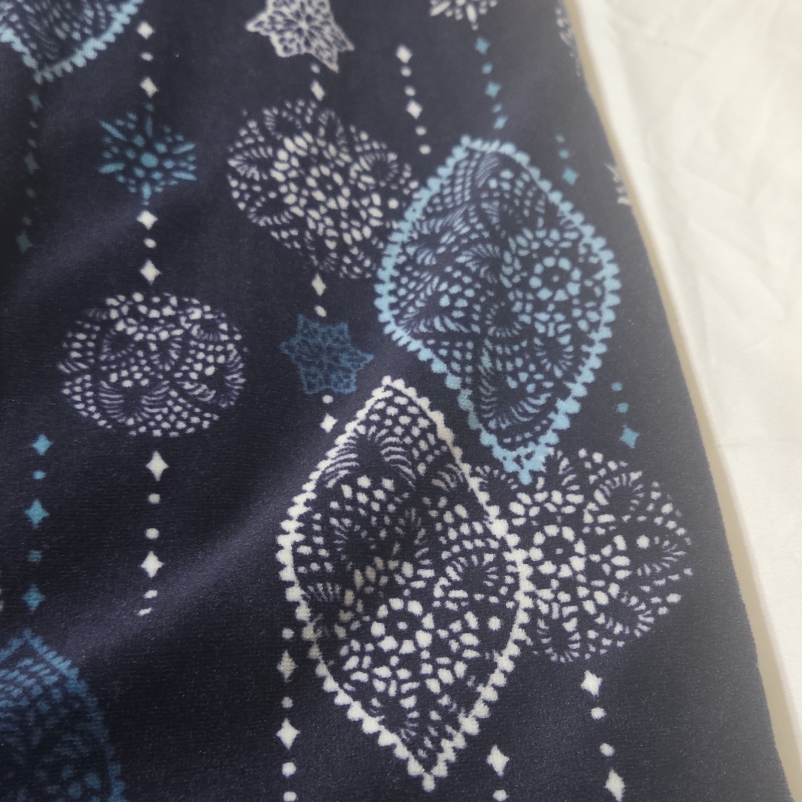 Carole Hochman Women’s Geometric Pajama Set Navy Crew Neck Long Sleeve Sz M