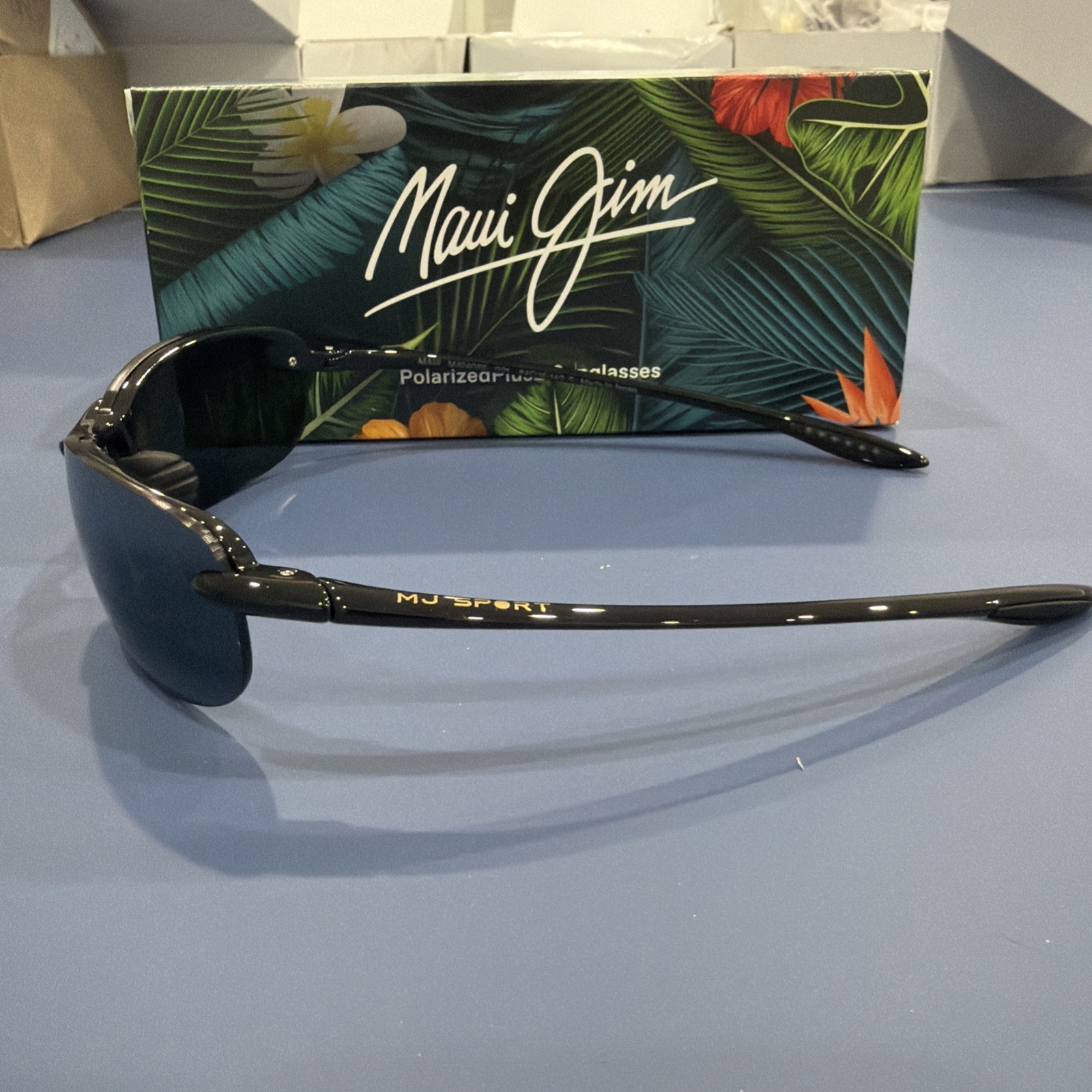 Maui Jim Unisex Makaha 64mm Gloss Black Polarized Sunglasses MJ0405S-001