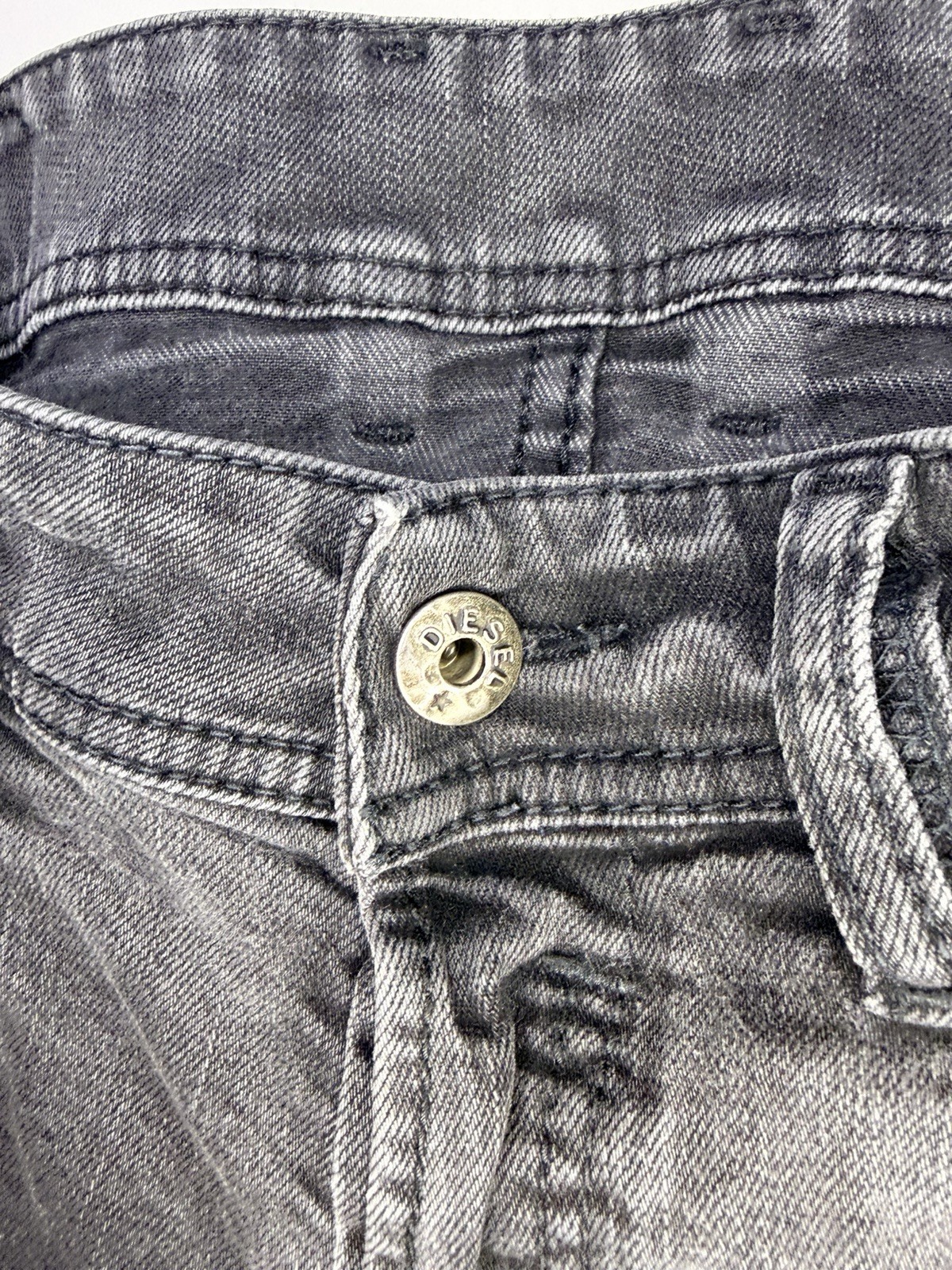 Men’s Diesel Sleenker Jeans 0886Z Stretch Skinny Slim Denim W29 X L32 Black