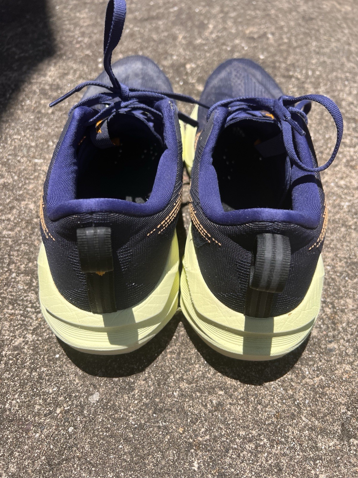 ASICS Novablast 5 Navy Blue Indigo/Amber Men’s Running Shoes Size 10