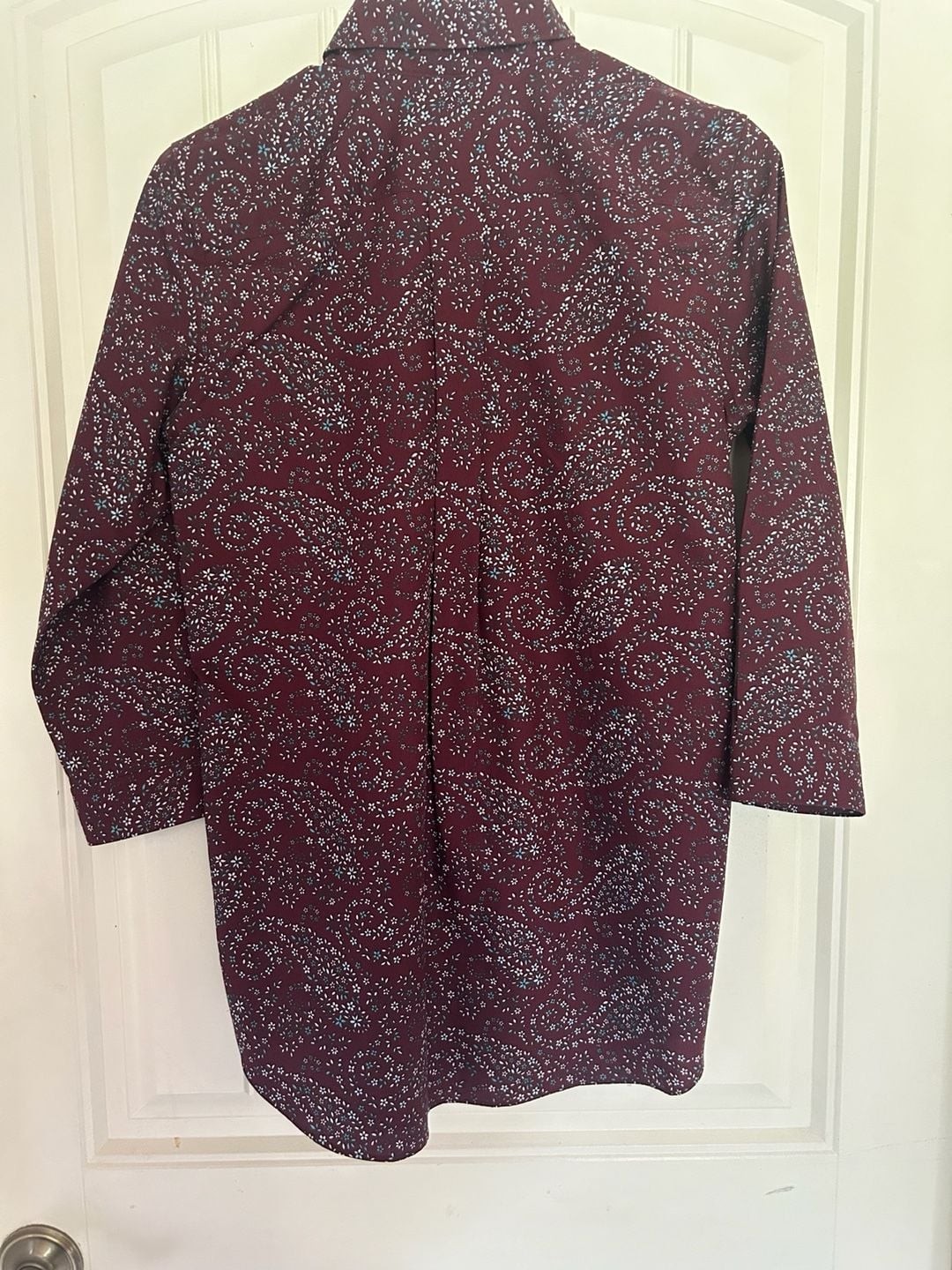 Lands’ End Women’s No Iron Supima Cotton Floral Paisley Button Down Shirt